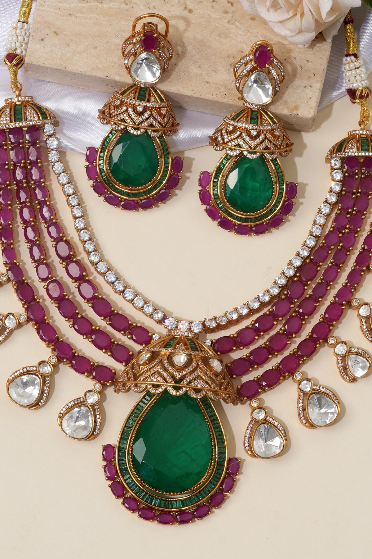 Rajeshwari Royal Kundan necklace Set