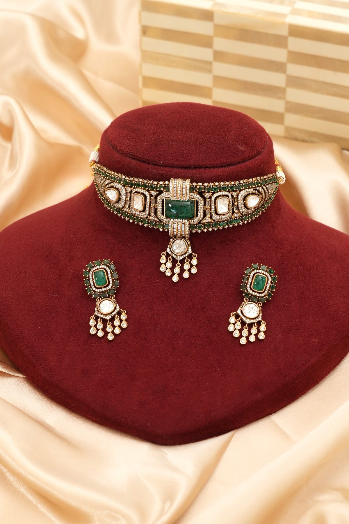Aarohi Designer Kundan Moissanite Wedding Set
