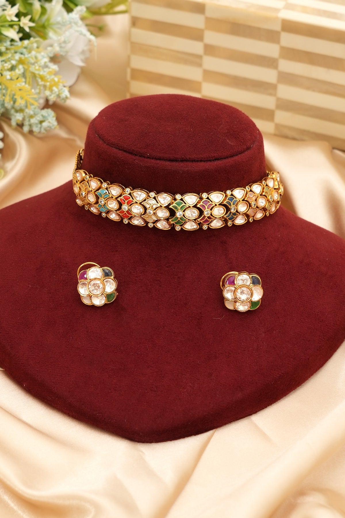 Royal Navratna Moissanite Kundan Necklace Set