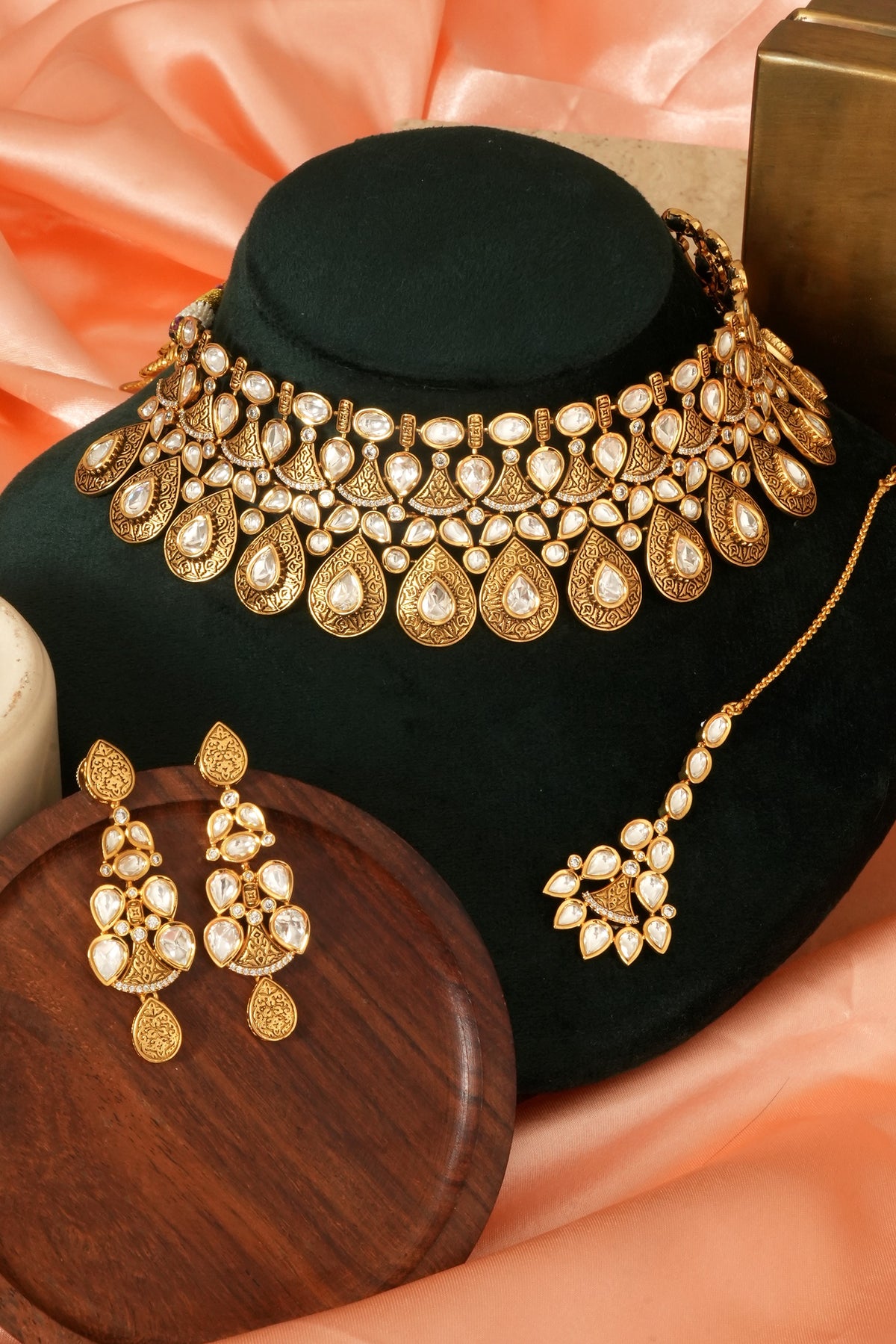 Kundan Semi Bridal Jewellery Set