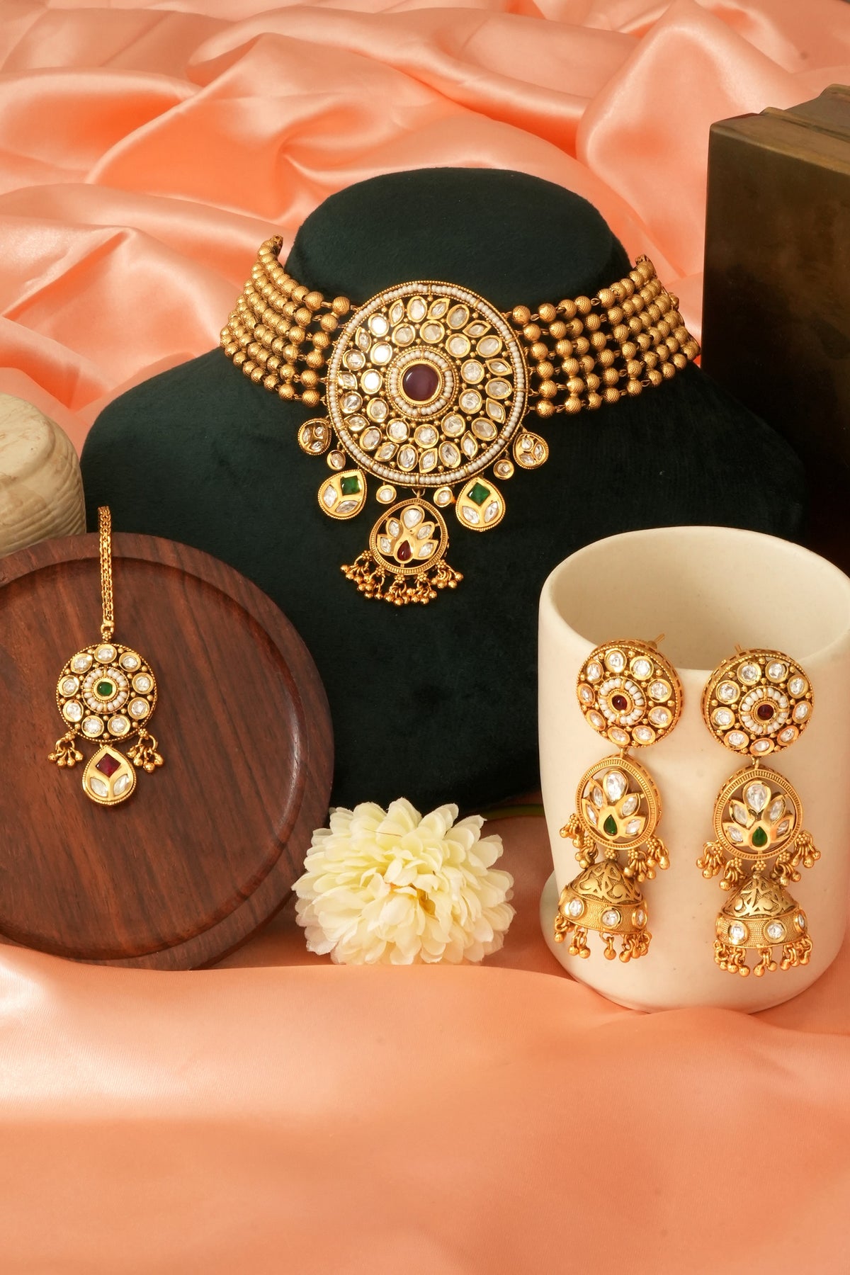 Royal Kundan Bridal Necklace Set