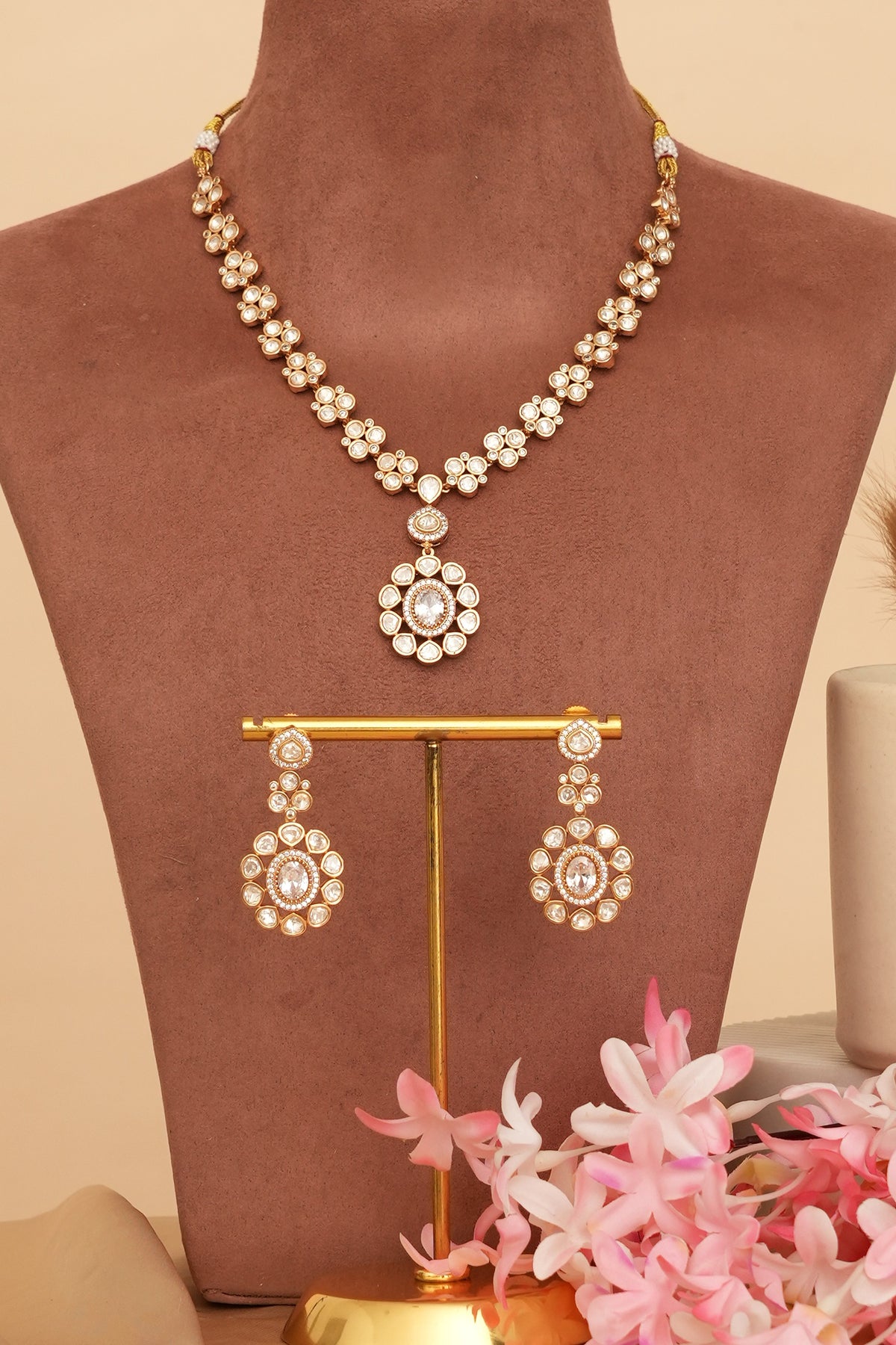 Vamika Heritage Kundan Necklace Set