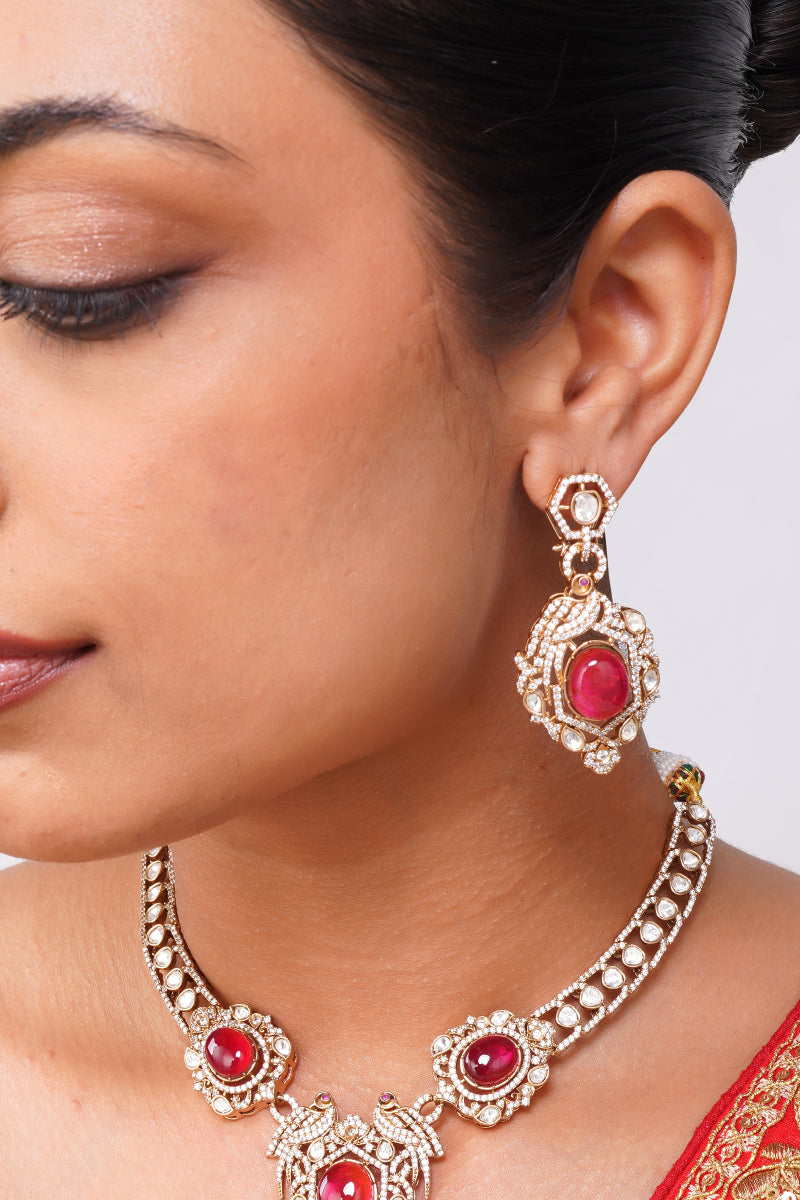 Vedhika Kundan Necklace Set