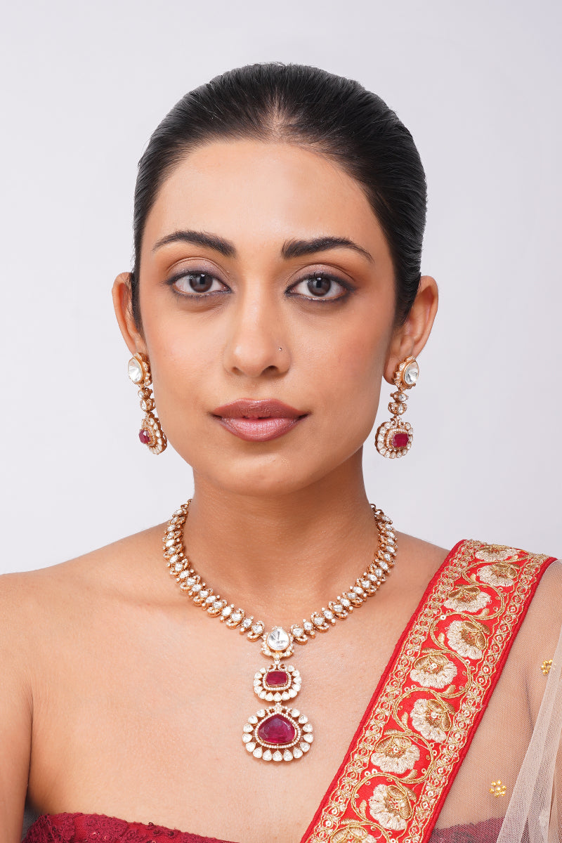 Rajsi Kundan Necklace Set