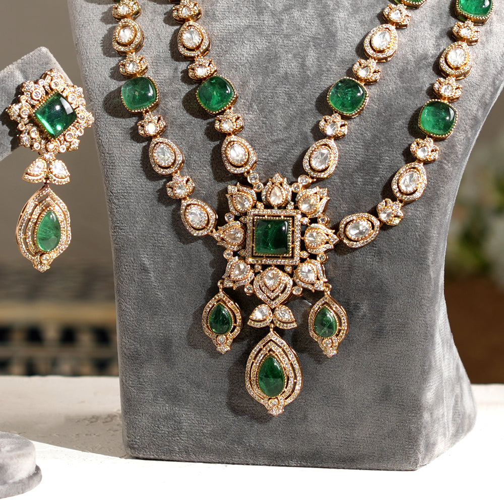 Veena Necklace Set