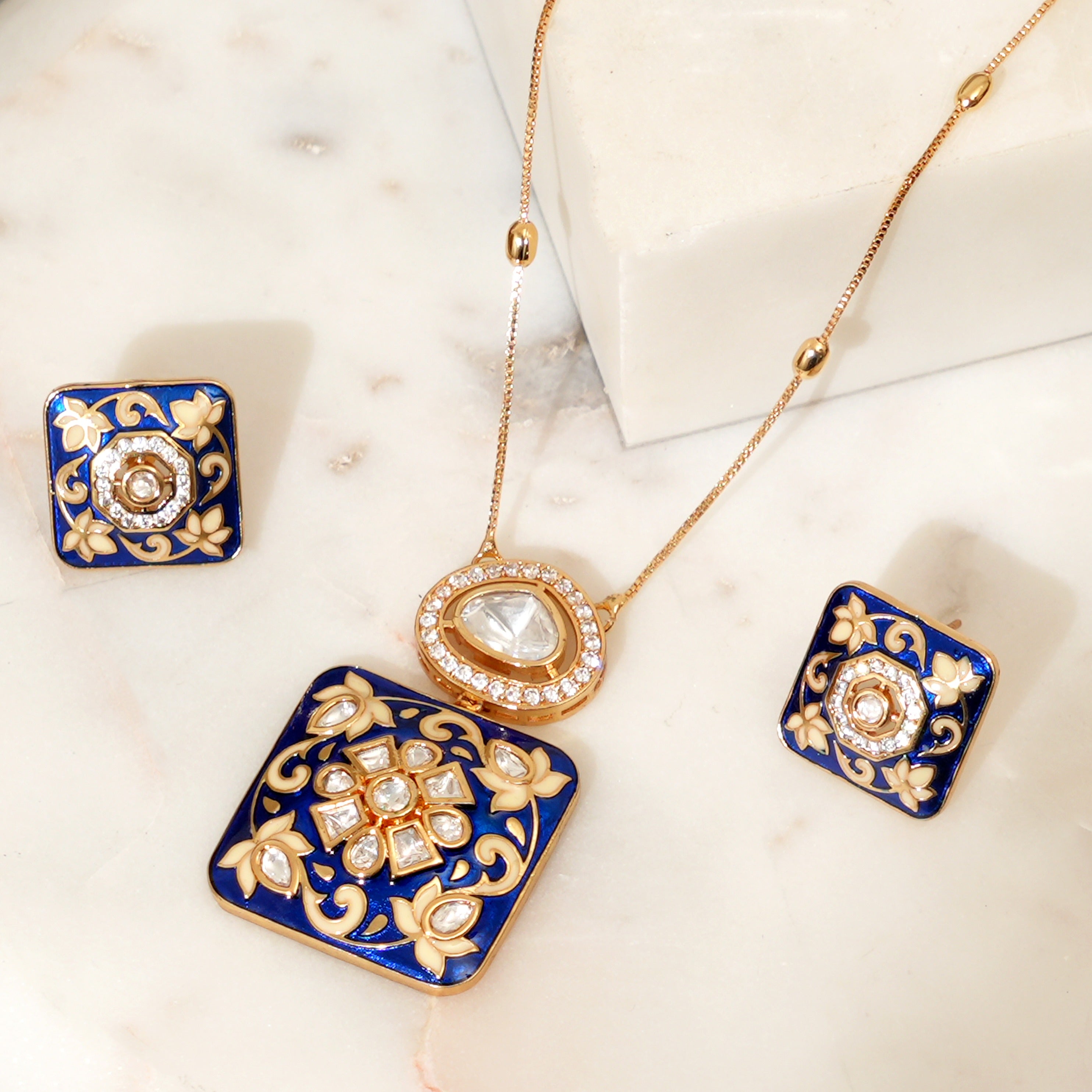 Bhuvika Necklace Set
