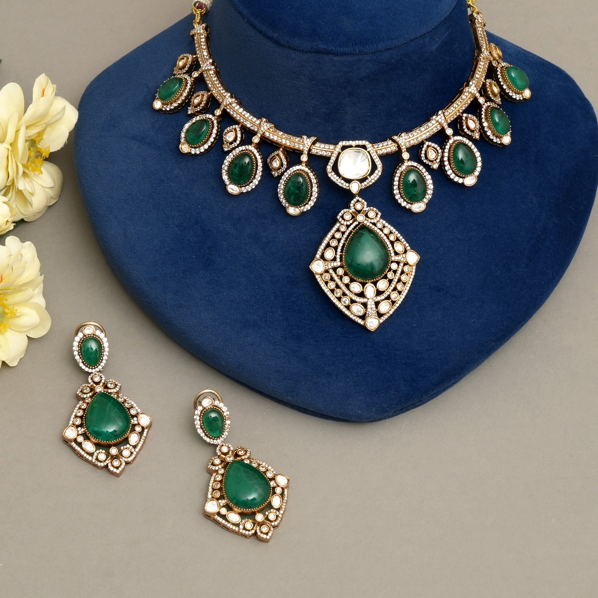 Meera Kundan Polki Necklace Set