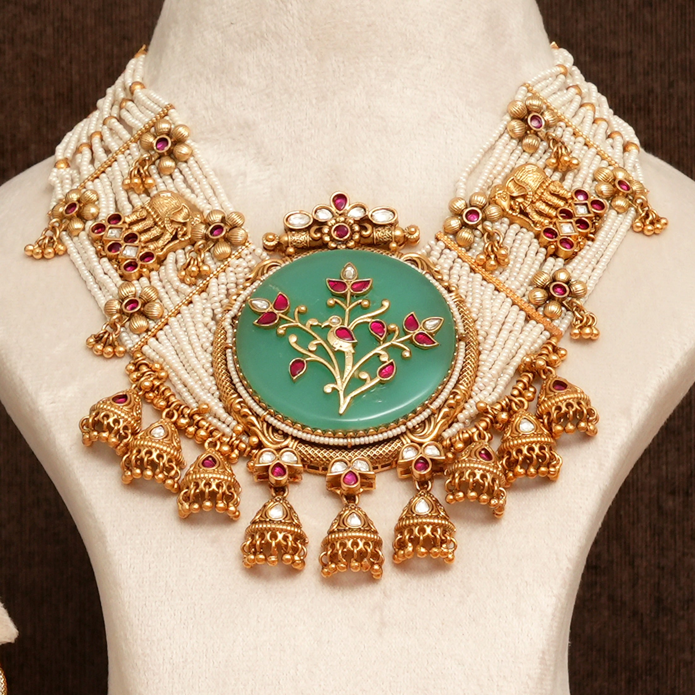 Charvi Kundan Polki Necklace Set