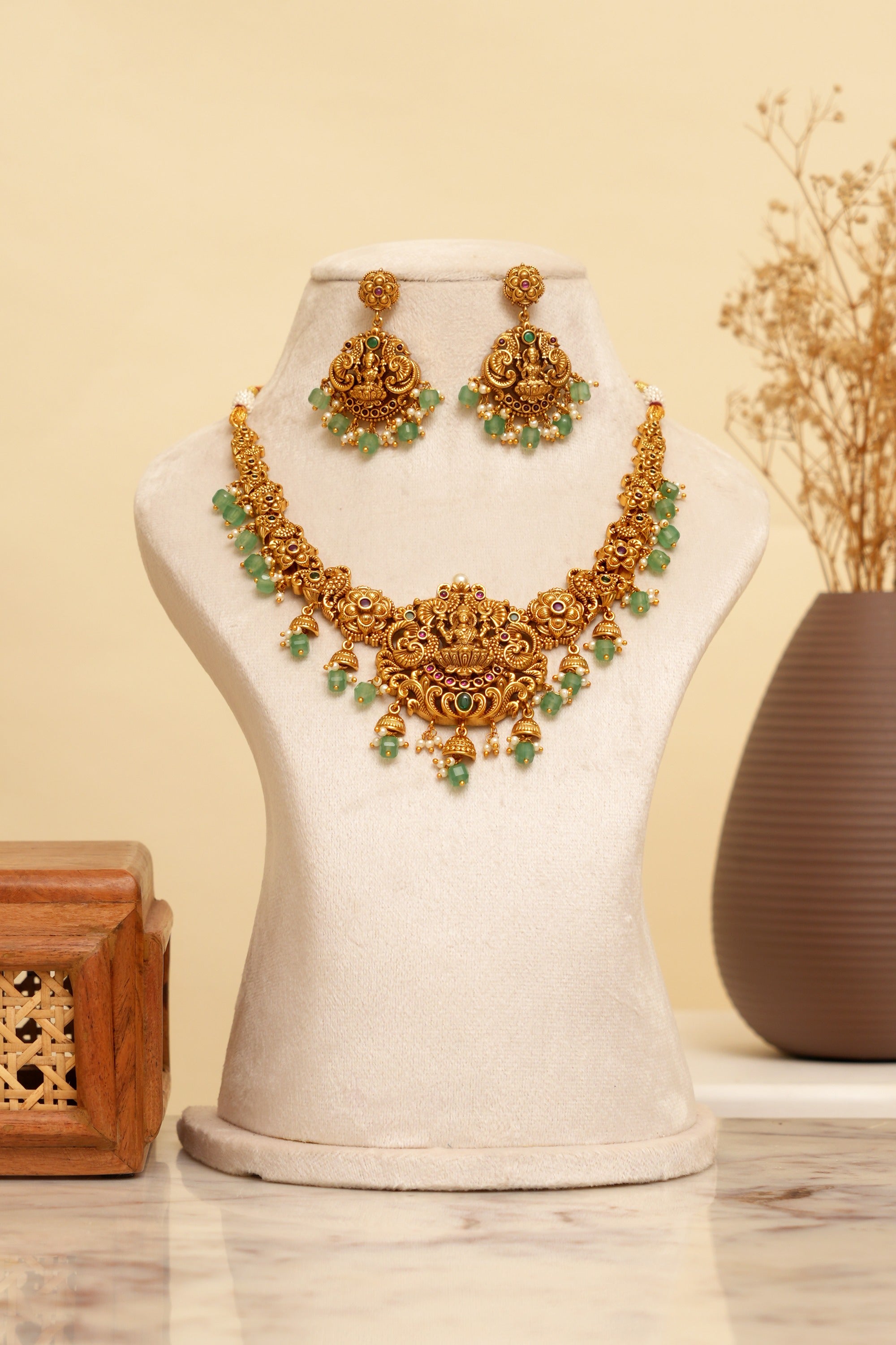 Suvarna Temple Necklace Set