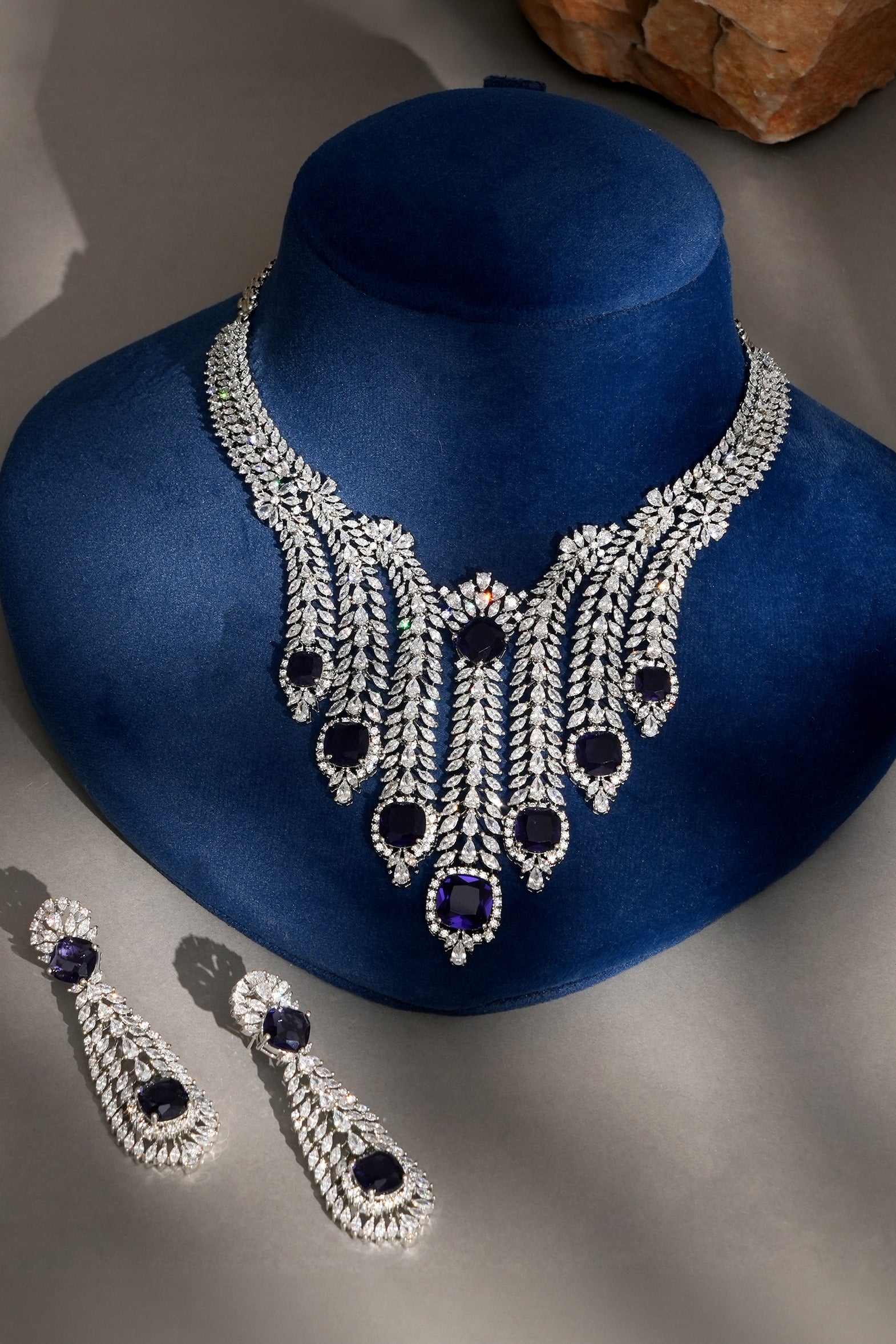 Nyshka Sapphire Contemporary Diamond Choker Set for Cocktail Wear