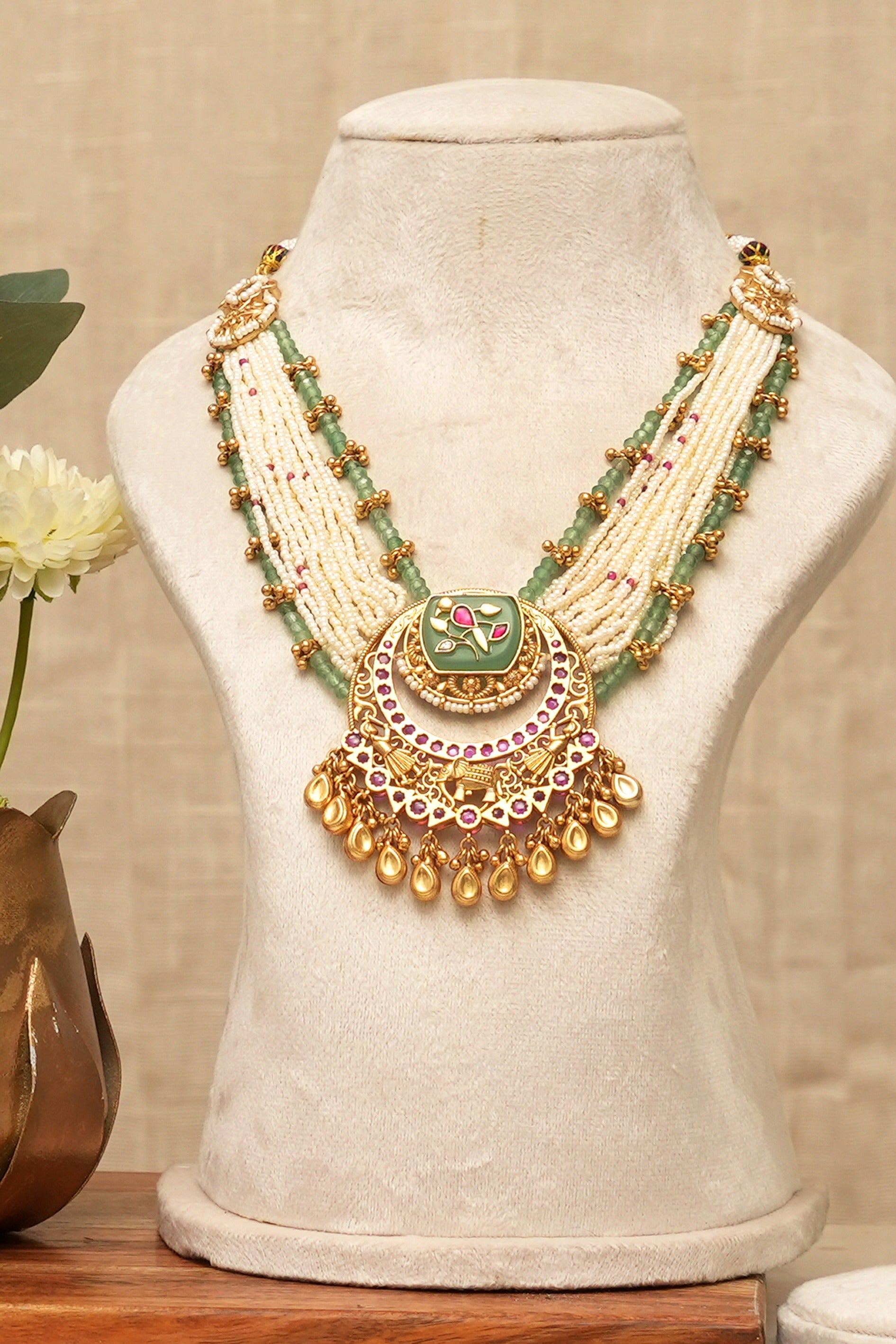 Rajsi Aura Jewels Necklace Set