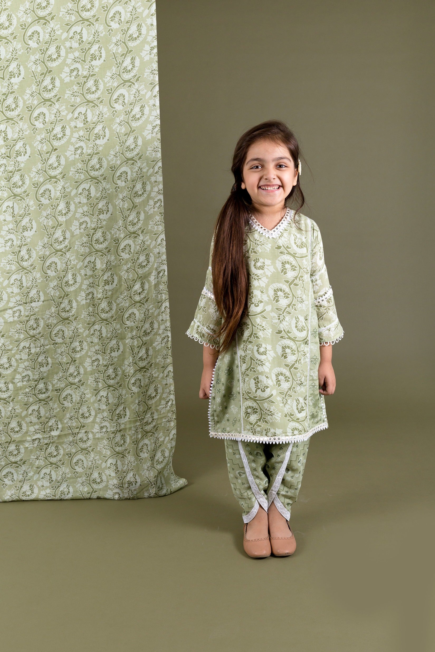 Green Muslin Kurta Dhoti Set