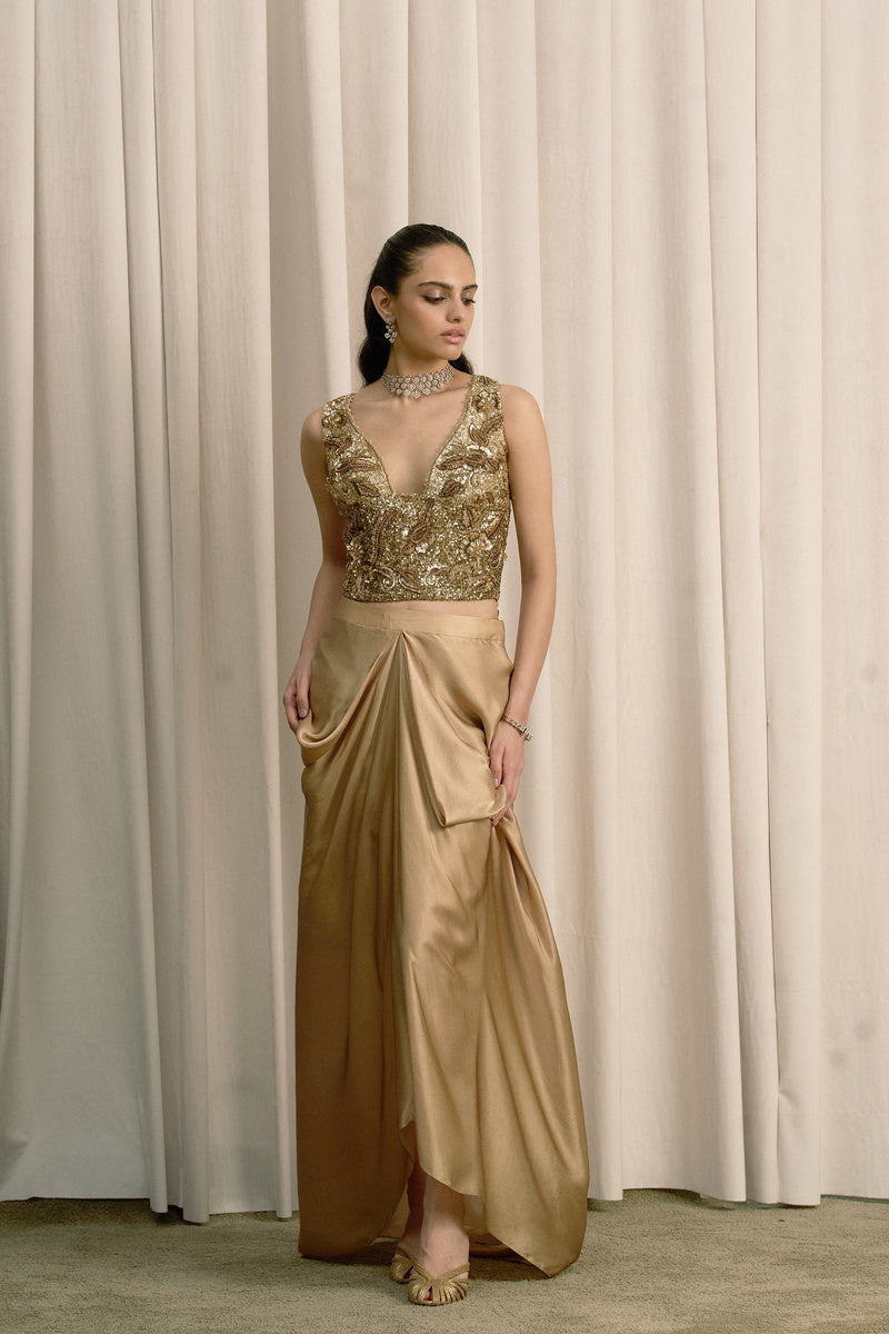 BEIGE EMBROIDERED TOP WITH PICK-UP SKIRT