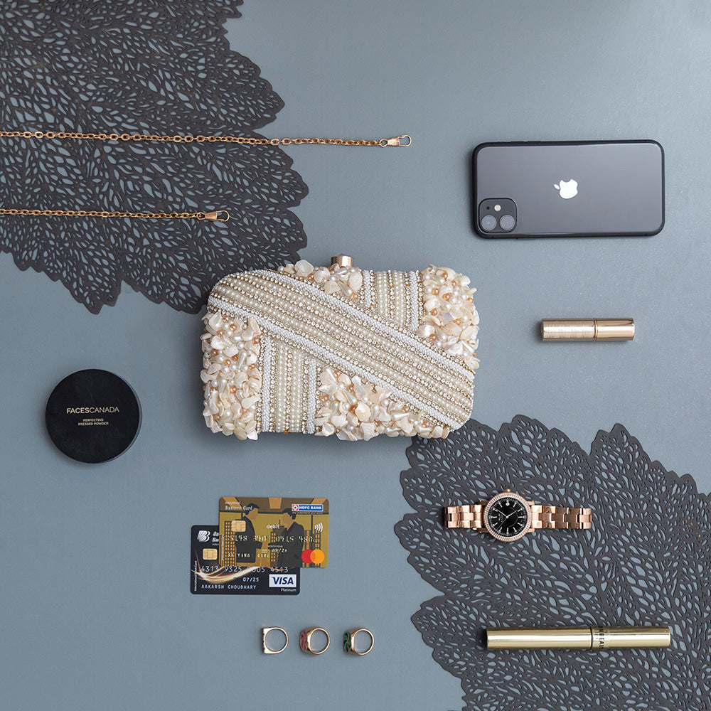 THE TAN CLAN Saliha Hand Embroidered Clutch