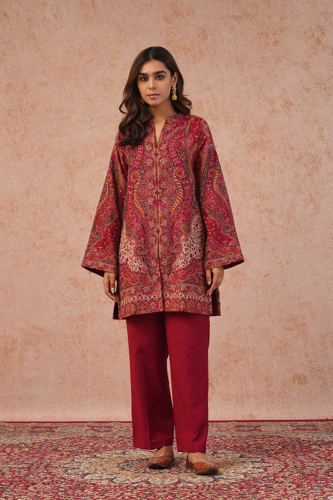 Scarlet Kaani Set- Inching India