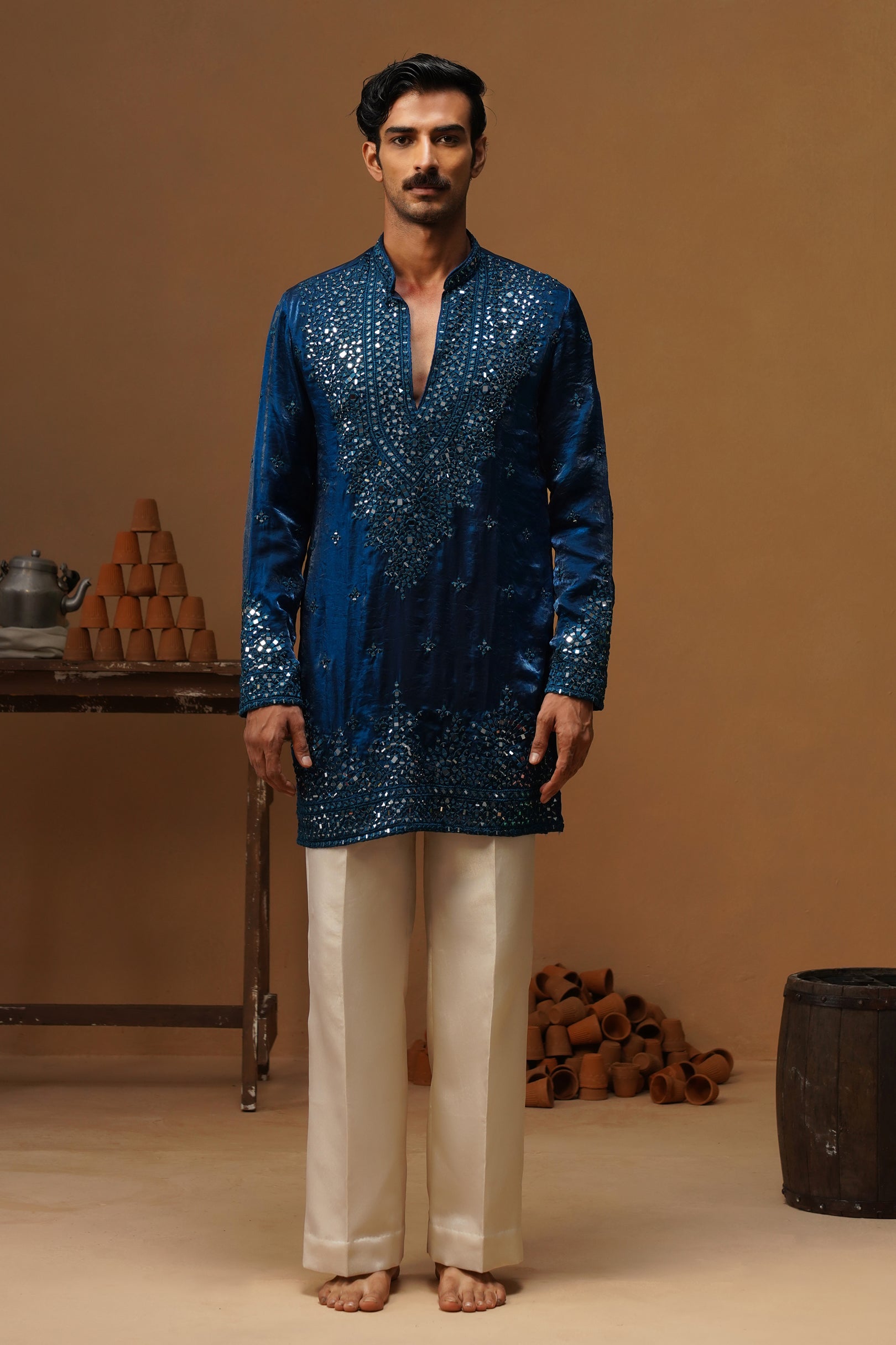 ARYA BLUE V NECK SHORT KURTA SET