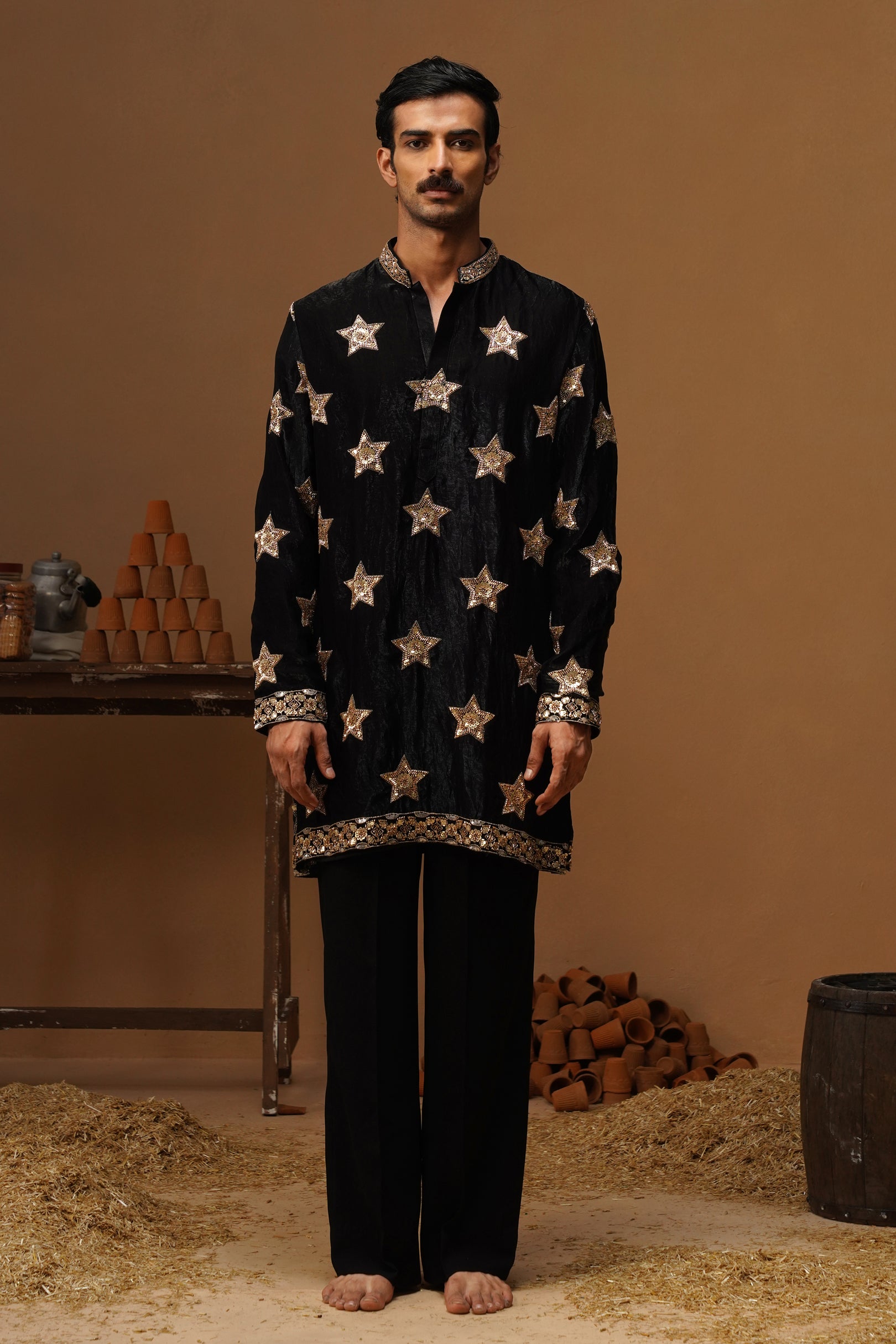 STAR BLACK SHORT KURTA SET
