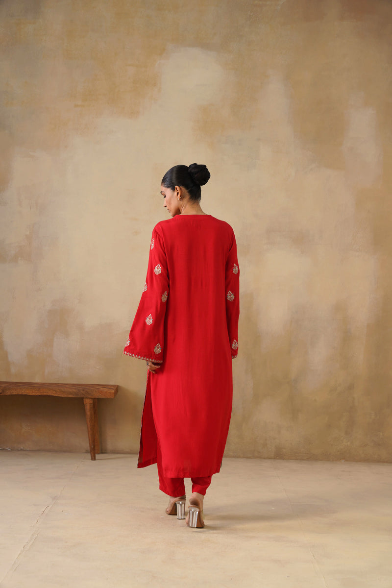Noor Red Straight Suit Set With Dupatta