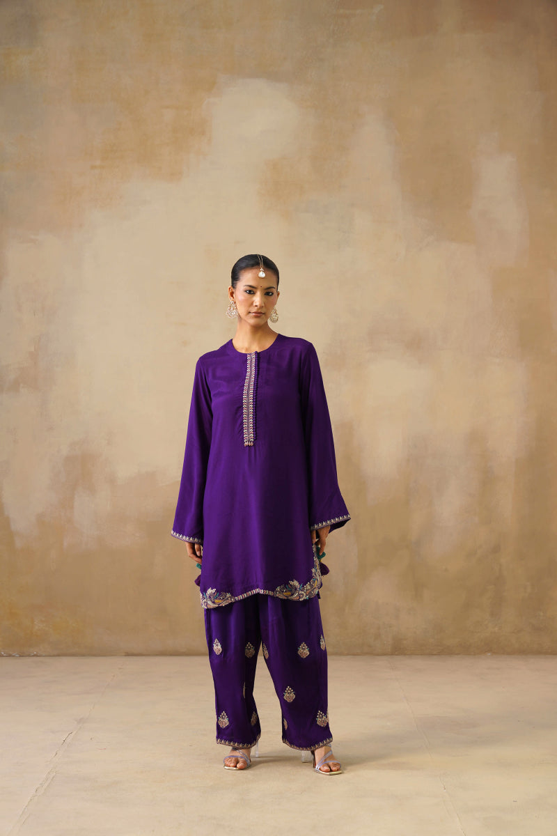 Noor Purple Kashmiri Kurta Set With Dupatta