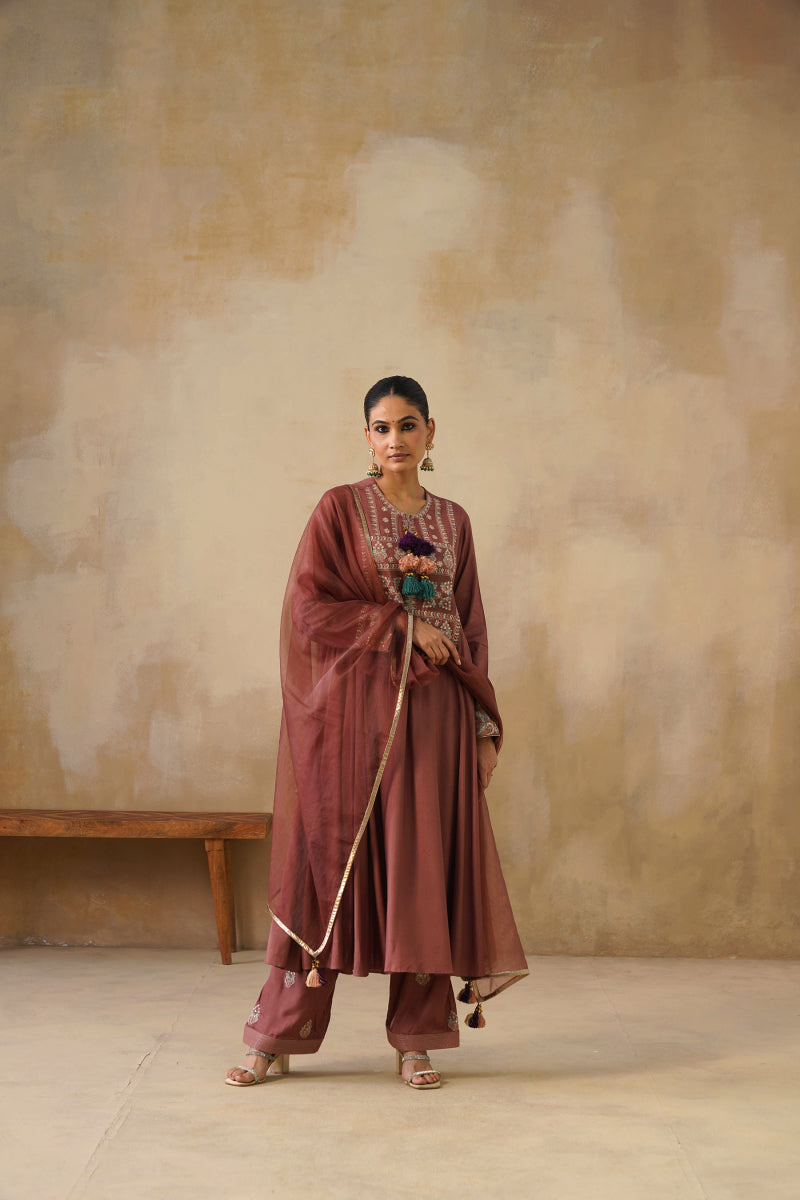 Noor Brown Kali Suit Set With Dupatta