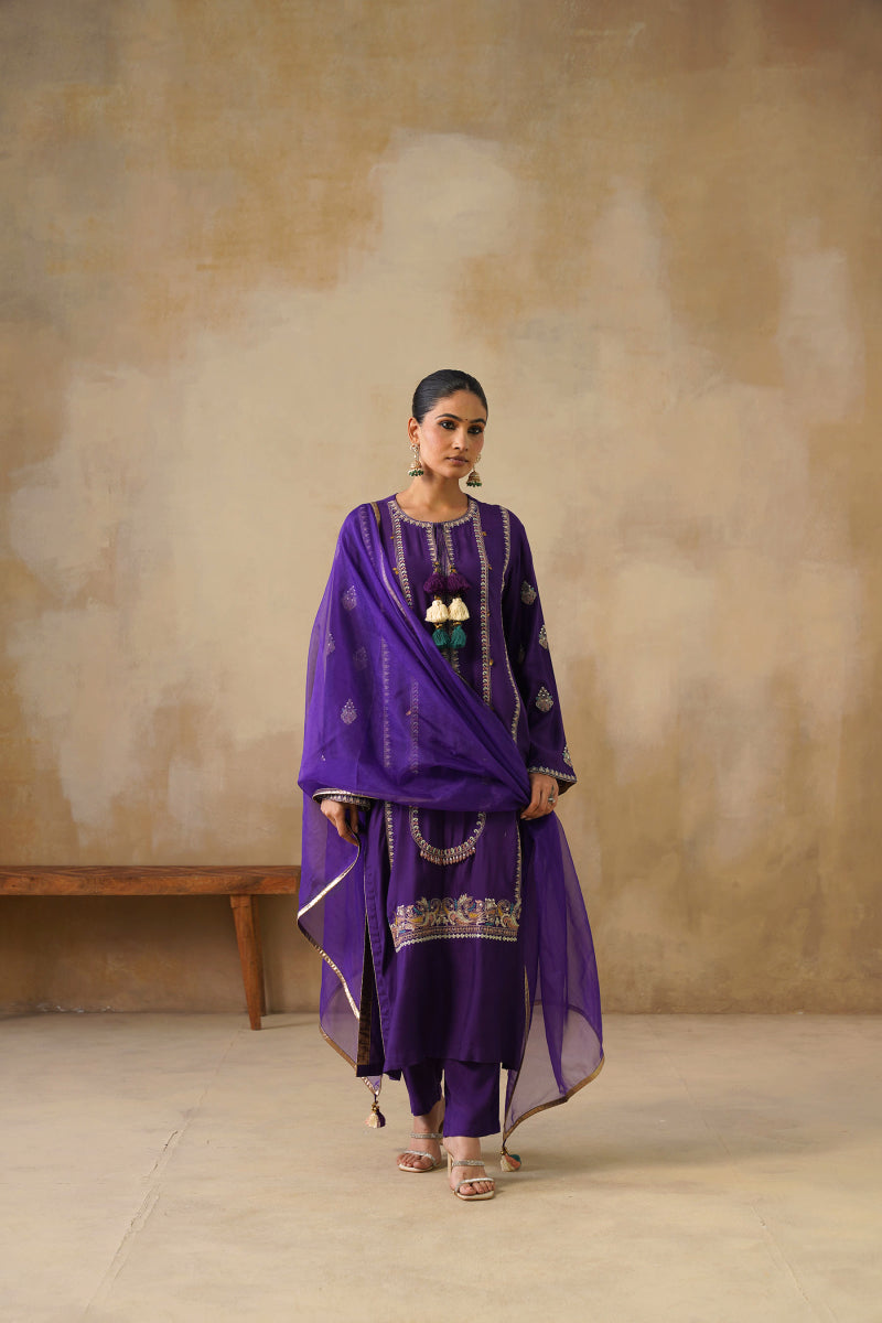 Noor Purple Straight Suit Set With Dupatta