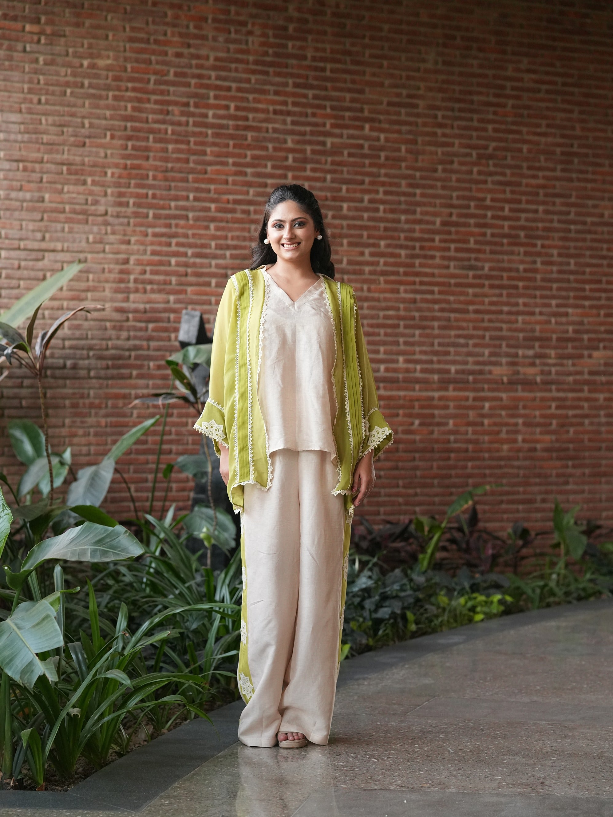Titli Cape Kurta Set