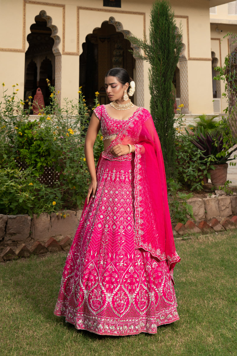 LEHENGA + BLOUSE + DUPATTA // FUSHSIA PINK ZARDOSI LEHENGA SET