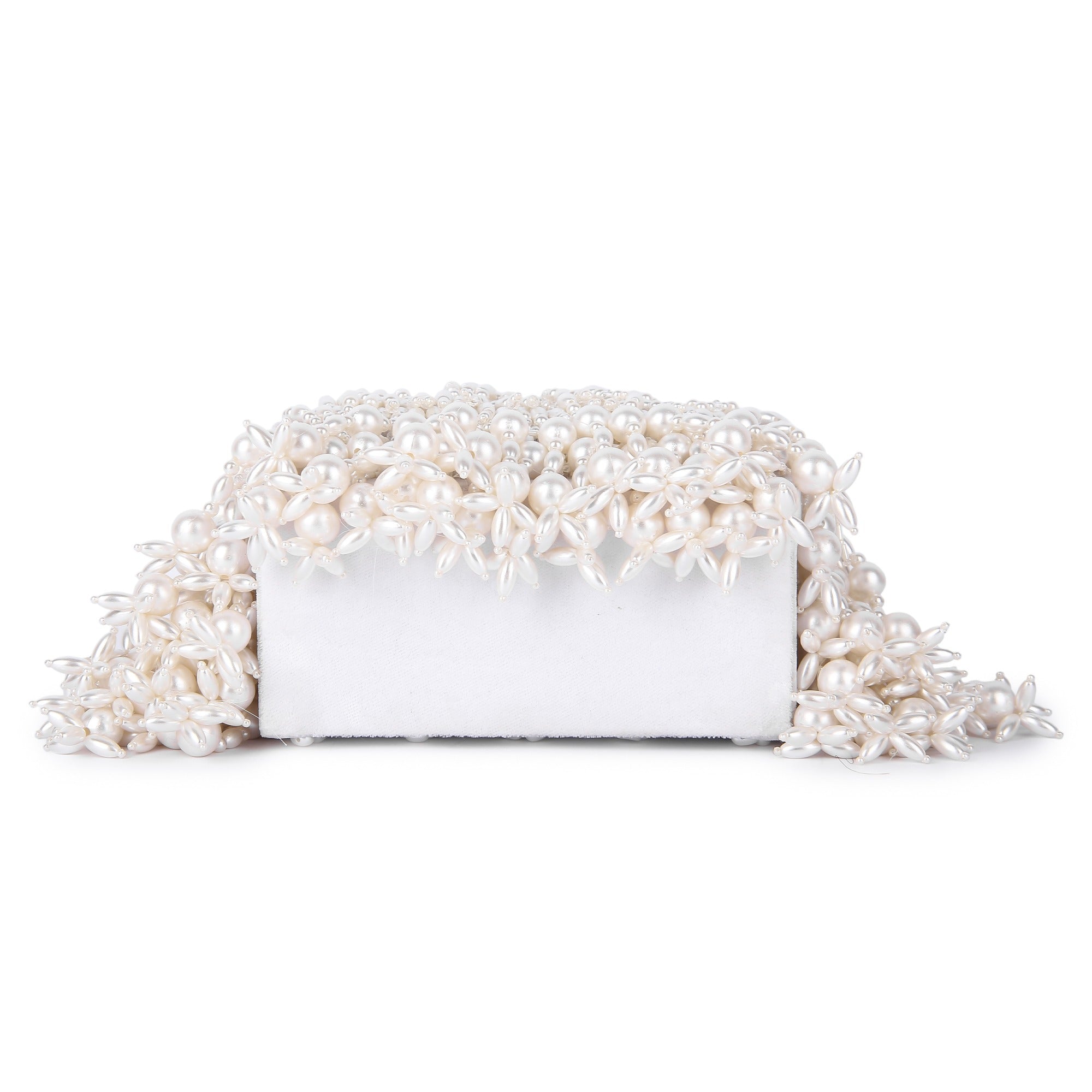 White Anaisha Clutch