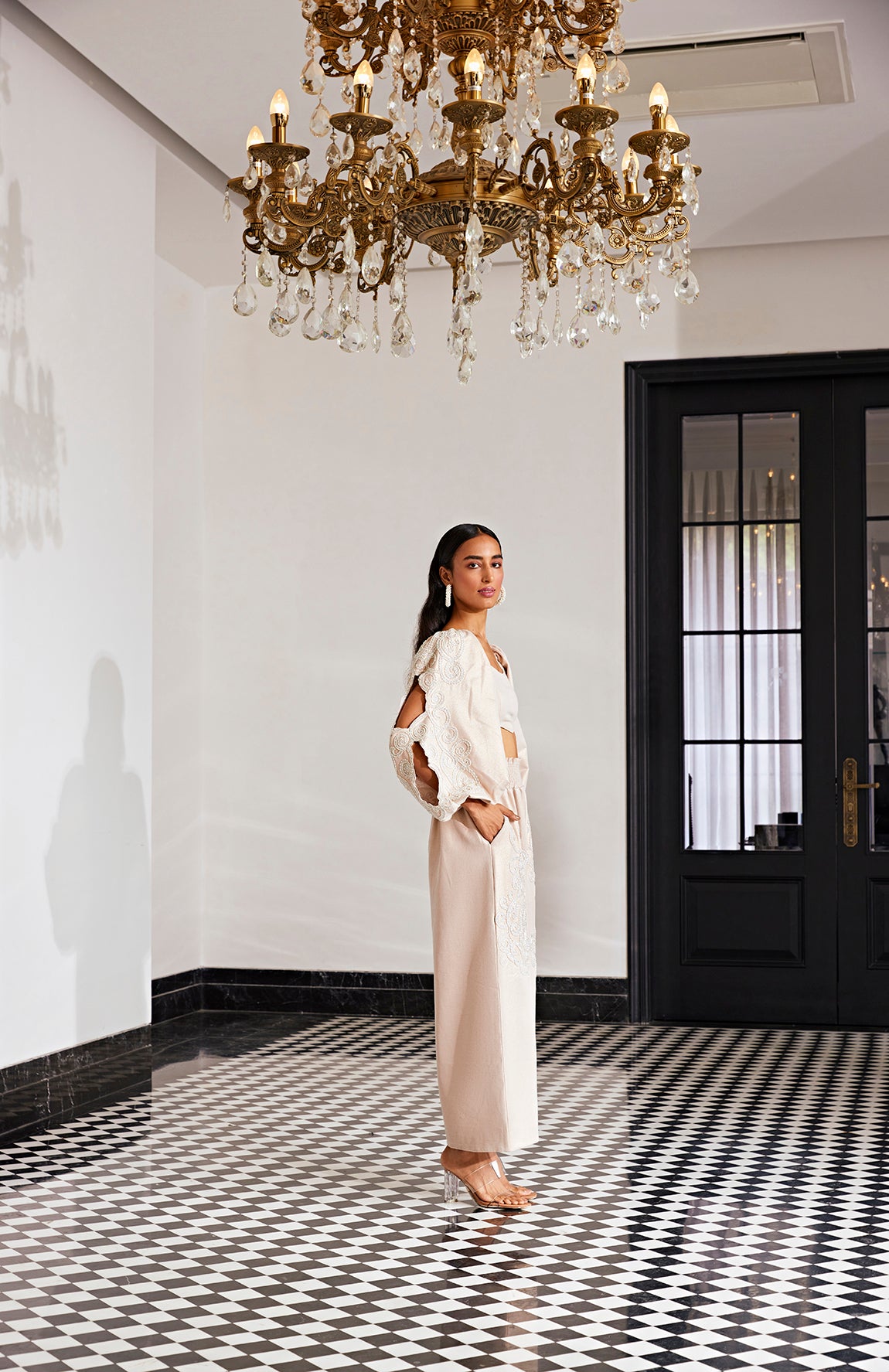 Embellished Co-Ord Set With Sleeve Cutout