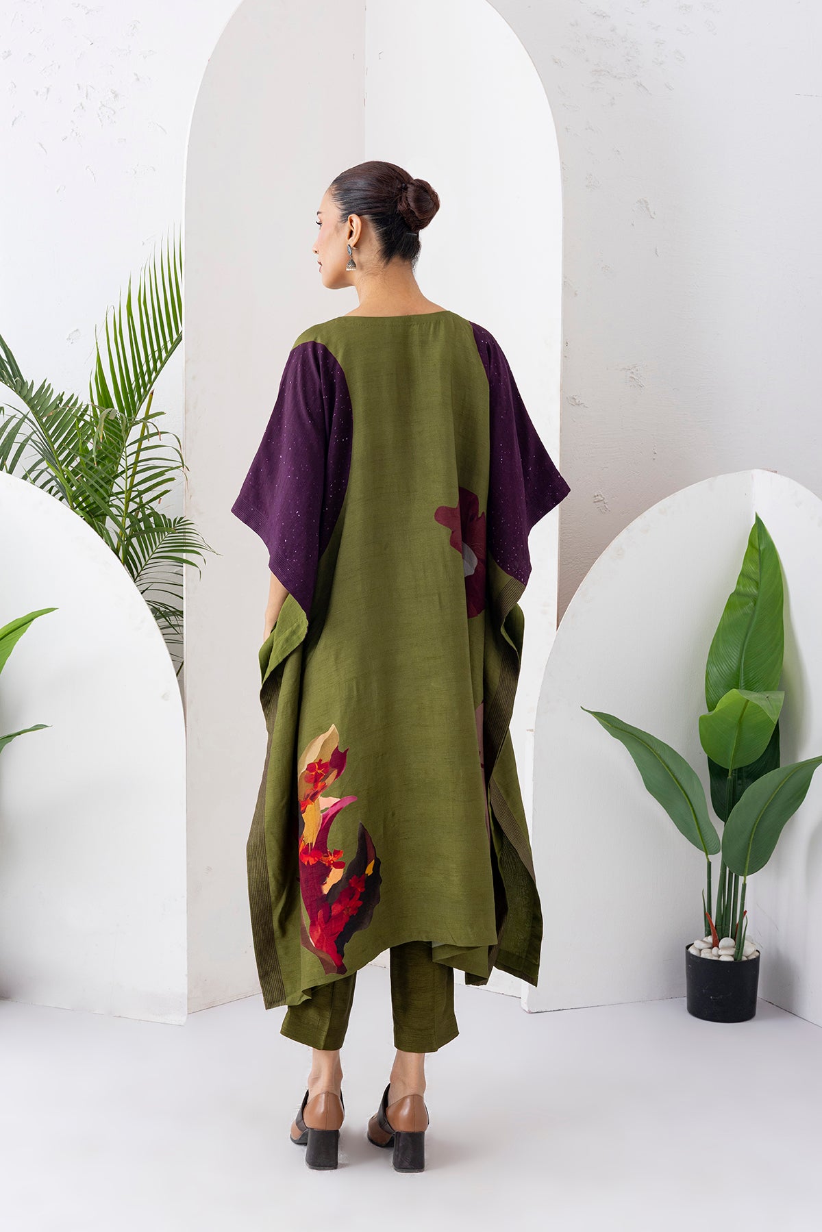 Leaf Green Viscose Dupion Printed Kaftan