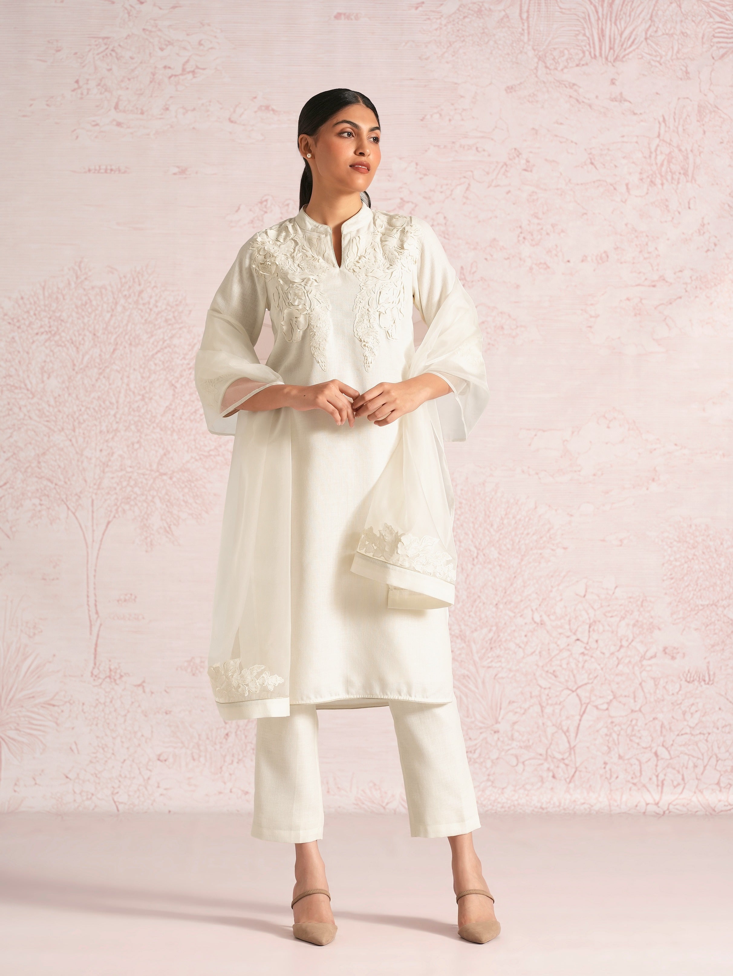 Floral Shadows Kurta Set - Off White
