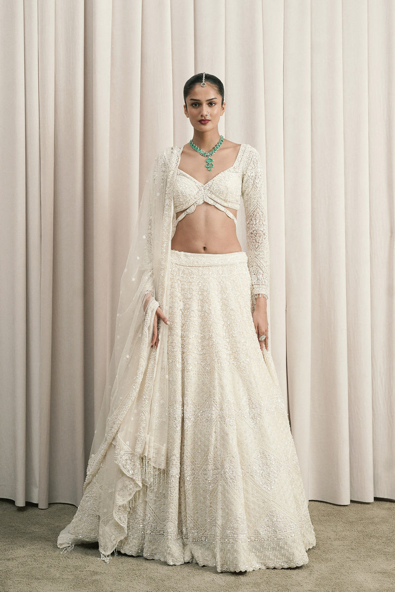 IVORY CHANTILLY APPLIQUÉ LEHENGA WITH DUPATTA