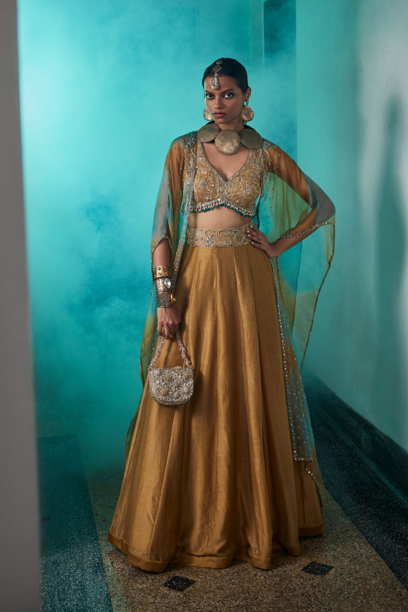 Hasrat Cape Set – Sunehra