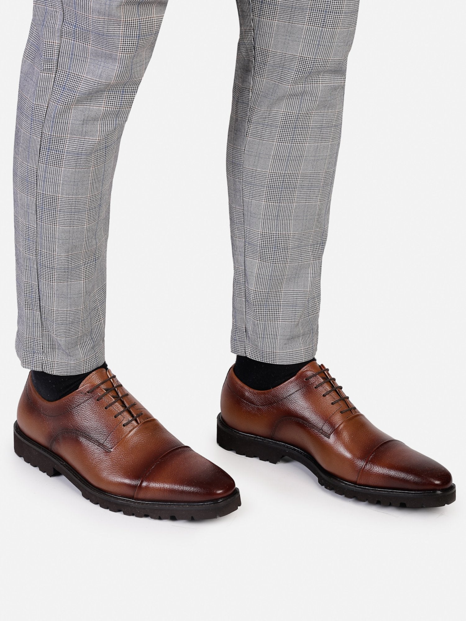 Hats Off Accessories Luxe Burnish Tan Oxford Shoes For Men