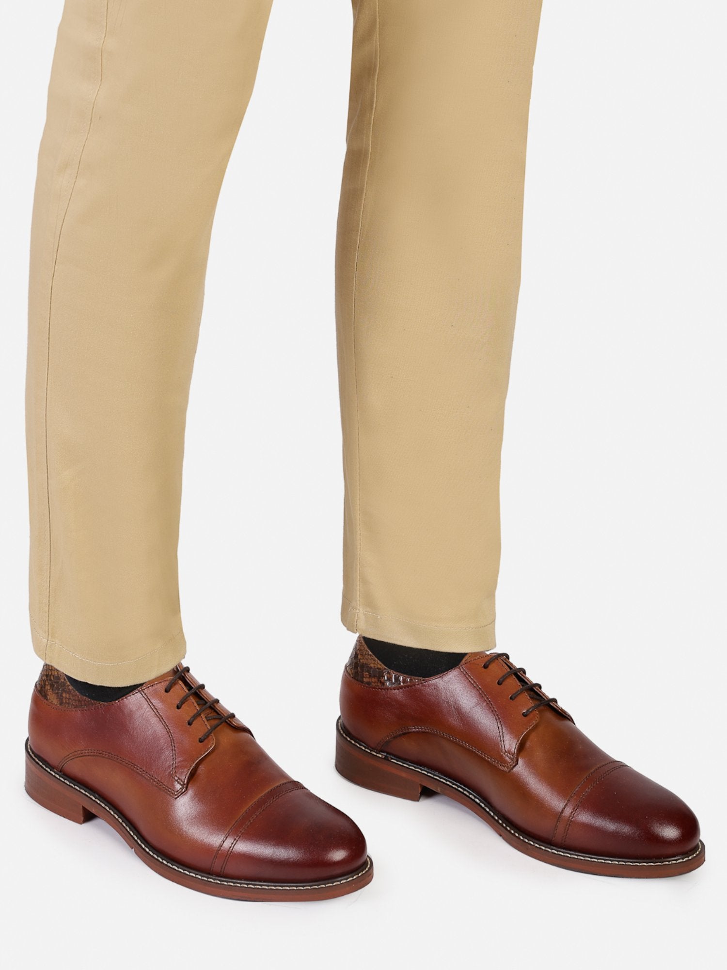 Hats Off Accessories Luxe Tan Burnish Genuine Leather Tan Derby For Men