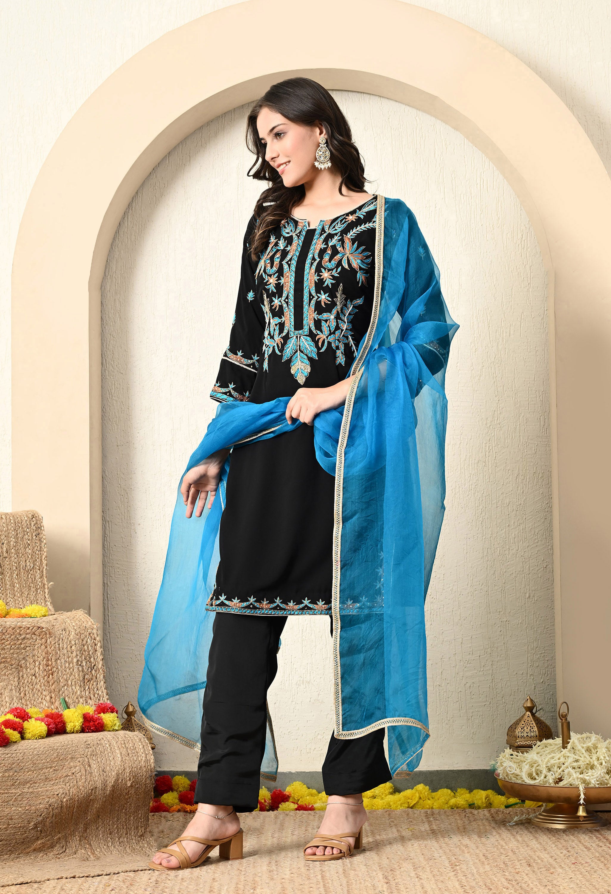 Black Thread & Zardozi Work Kurta Set