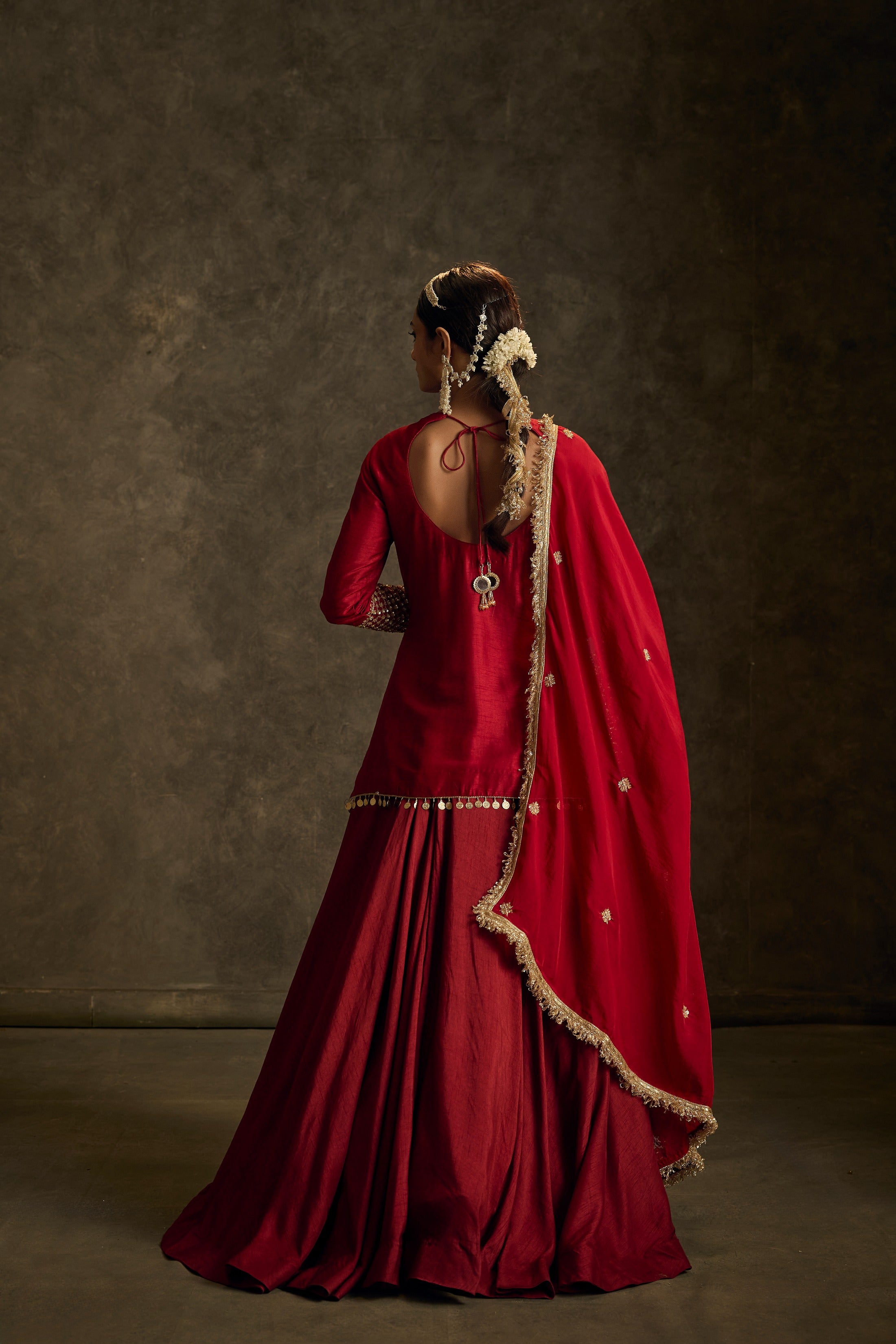Zariya-Red Hand Embroidered Kurta Lehenga Dupatta Set
