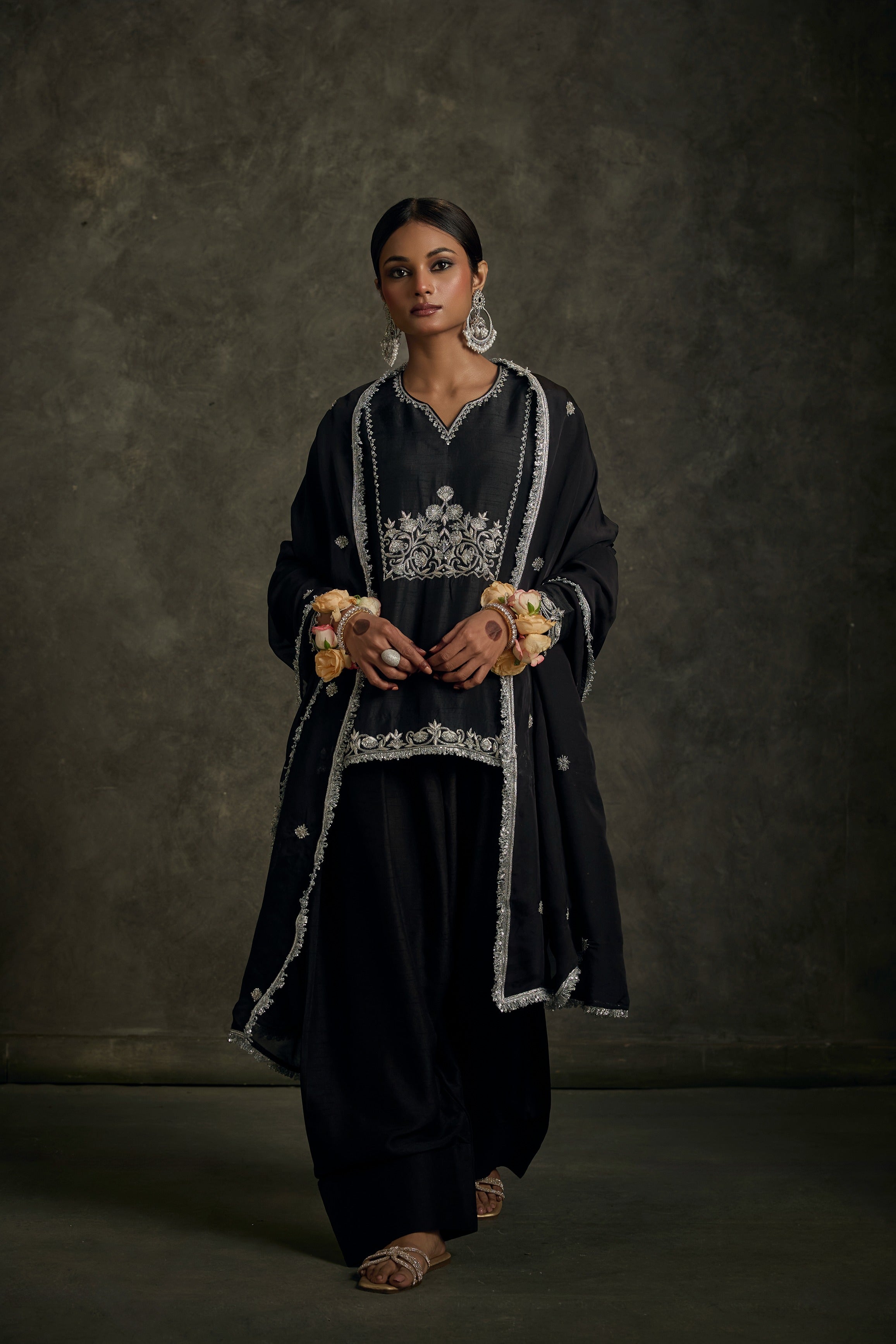 Nooriya-Black Zardozi Kurta Salwaar Set with Embroidered Dupatta