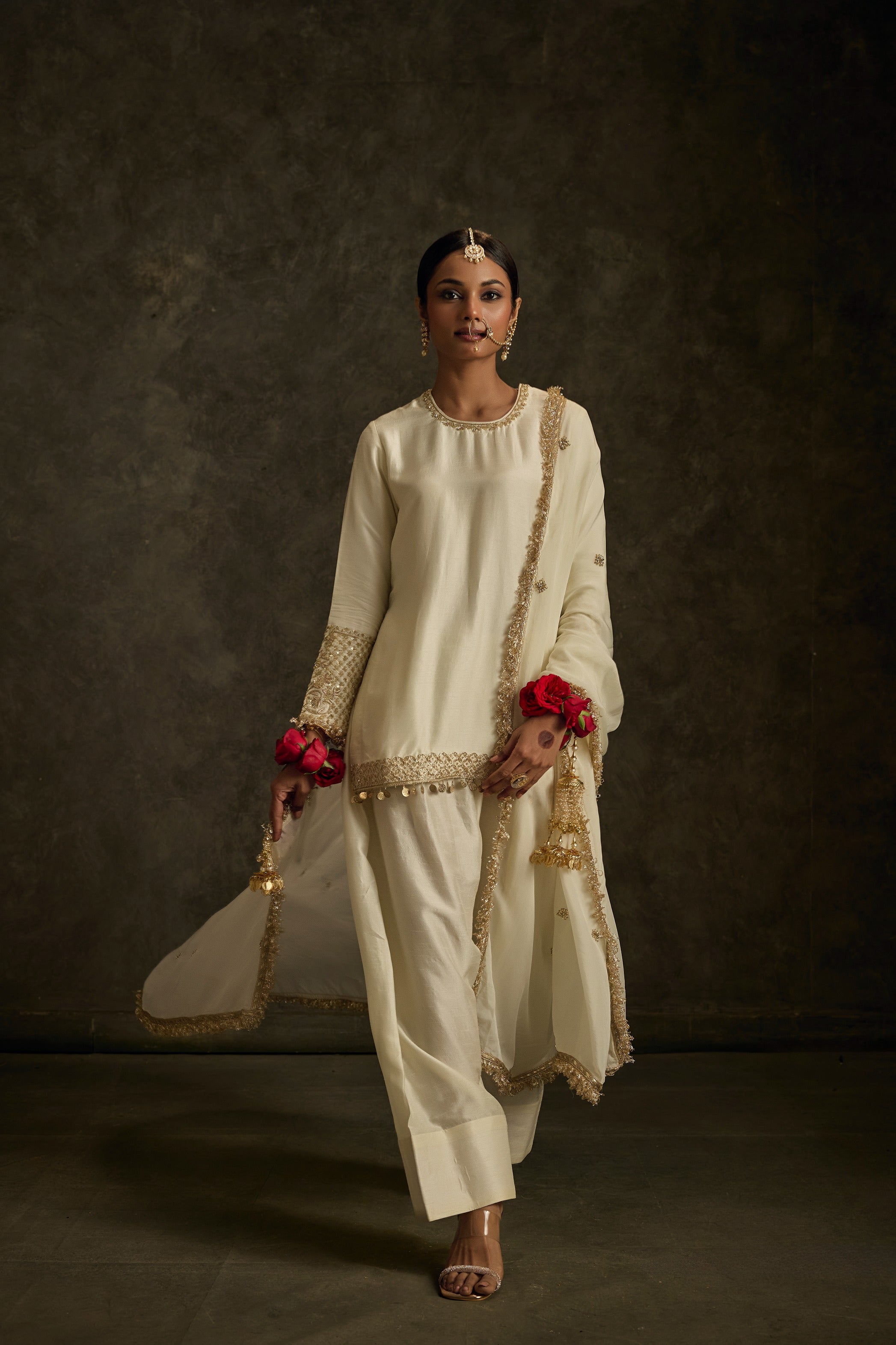 Heernur -Ivory Hand Embriodered kurta Set