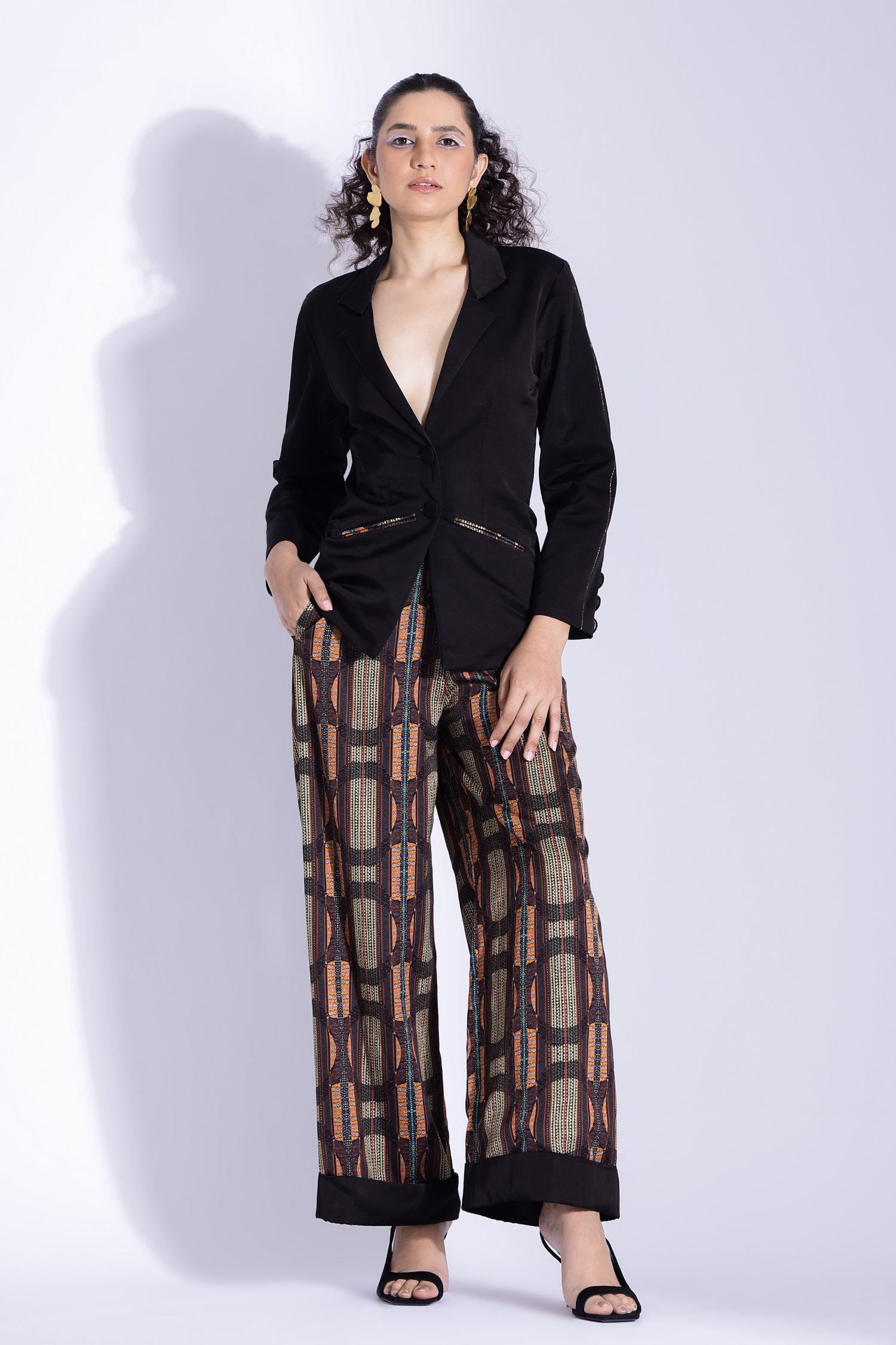 Close Fit Jacket And Pants