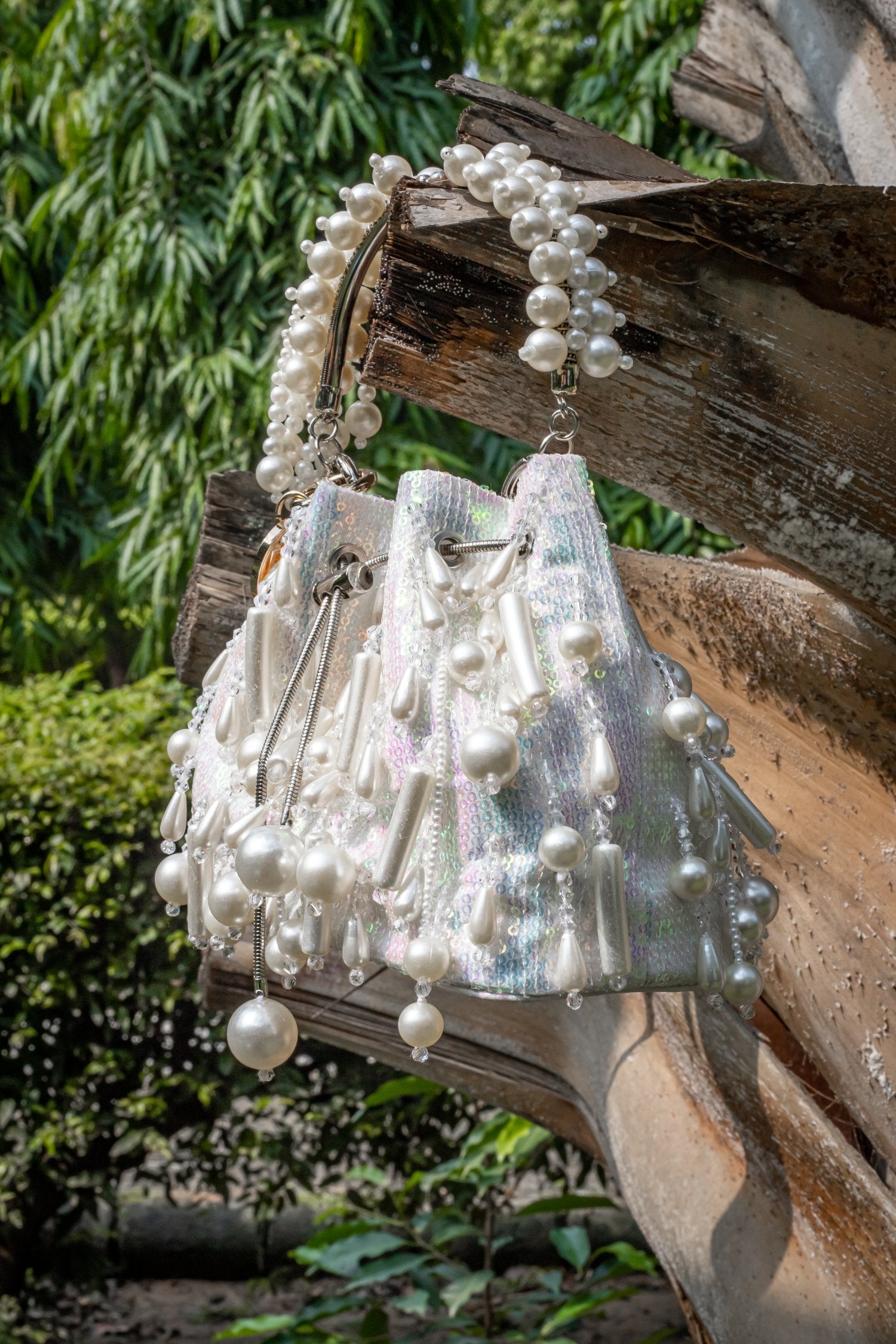 White Pearl Potli