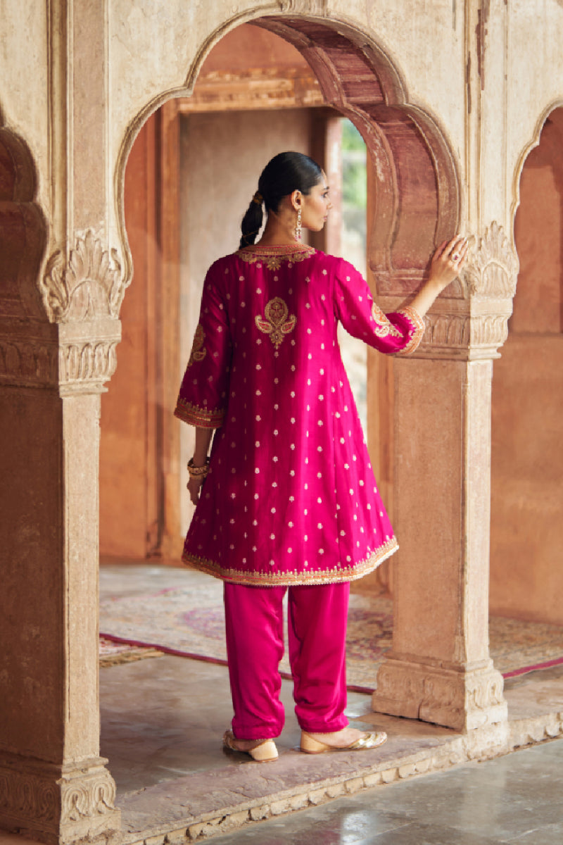 INAAYAT - HOTPINK CHAUGA WITH SALWAR WITH DUPATTA