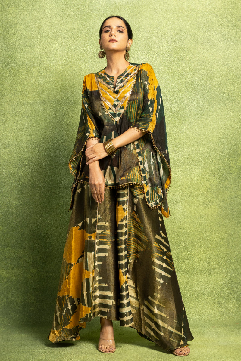 Abstract Printed Kurta Set
