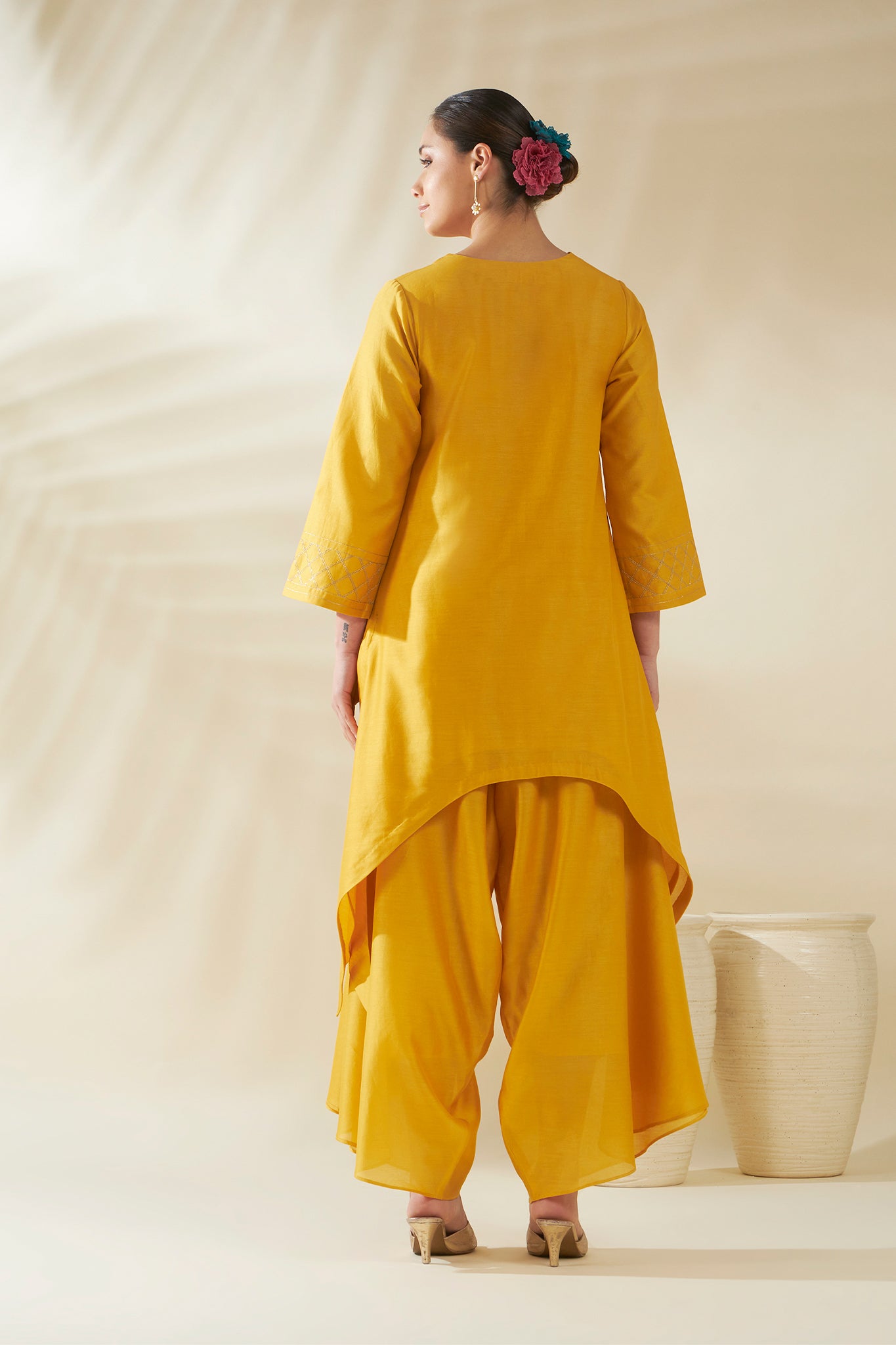 ORIGANI Yellow Noorvi Suit Set
