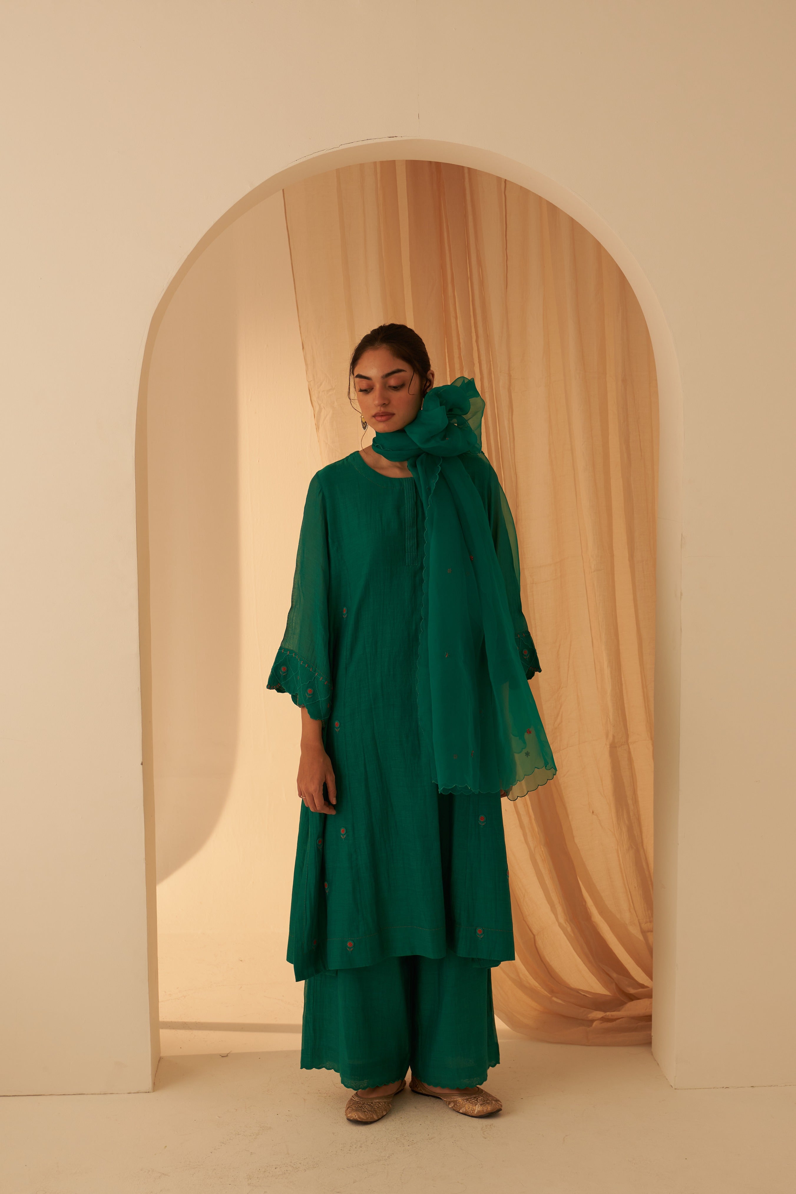 Rama Green Chanderi Floral Buti Kurta Set