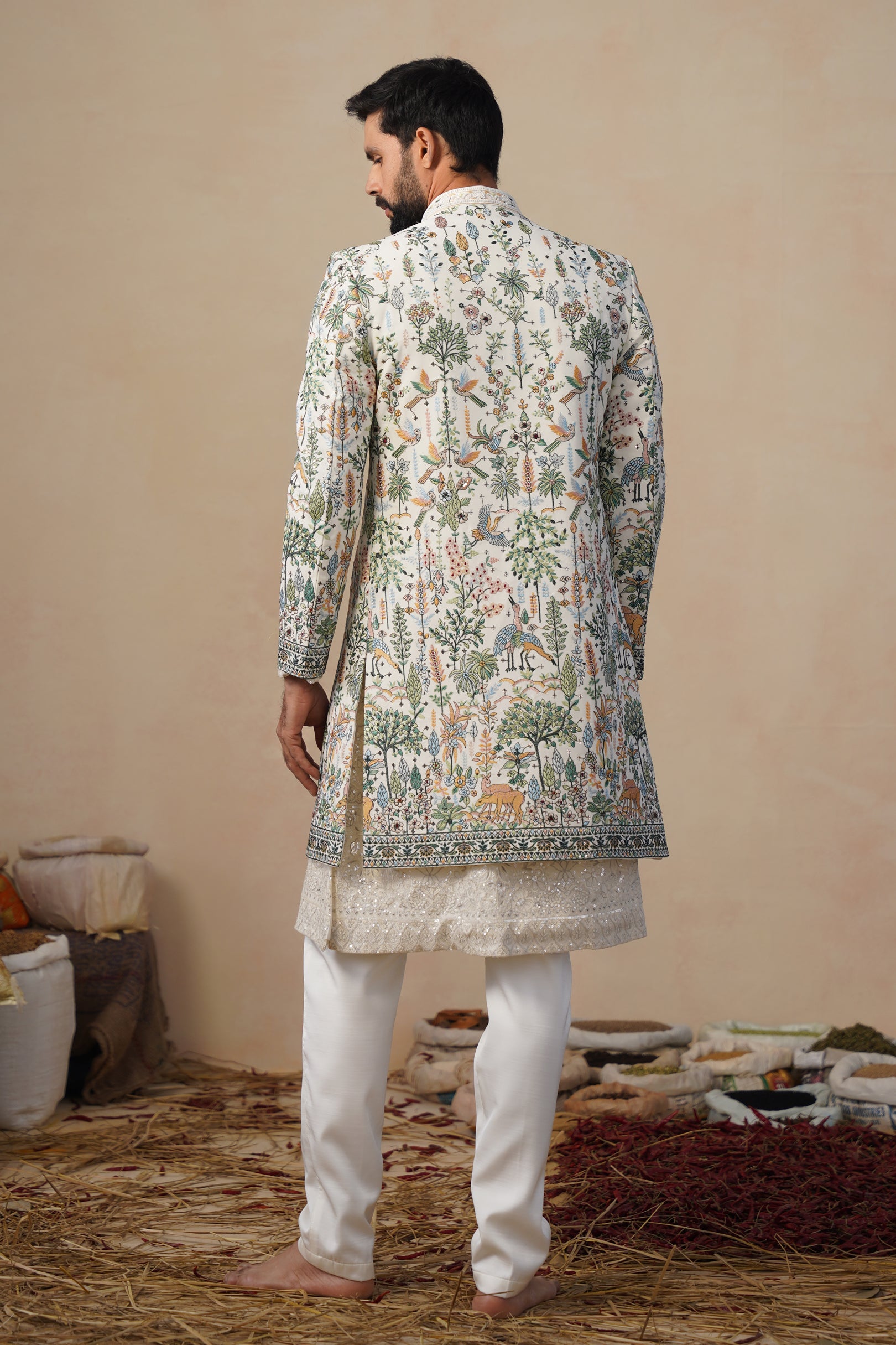 PARIND IVORY INDOWESTERN SET