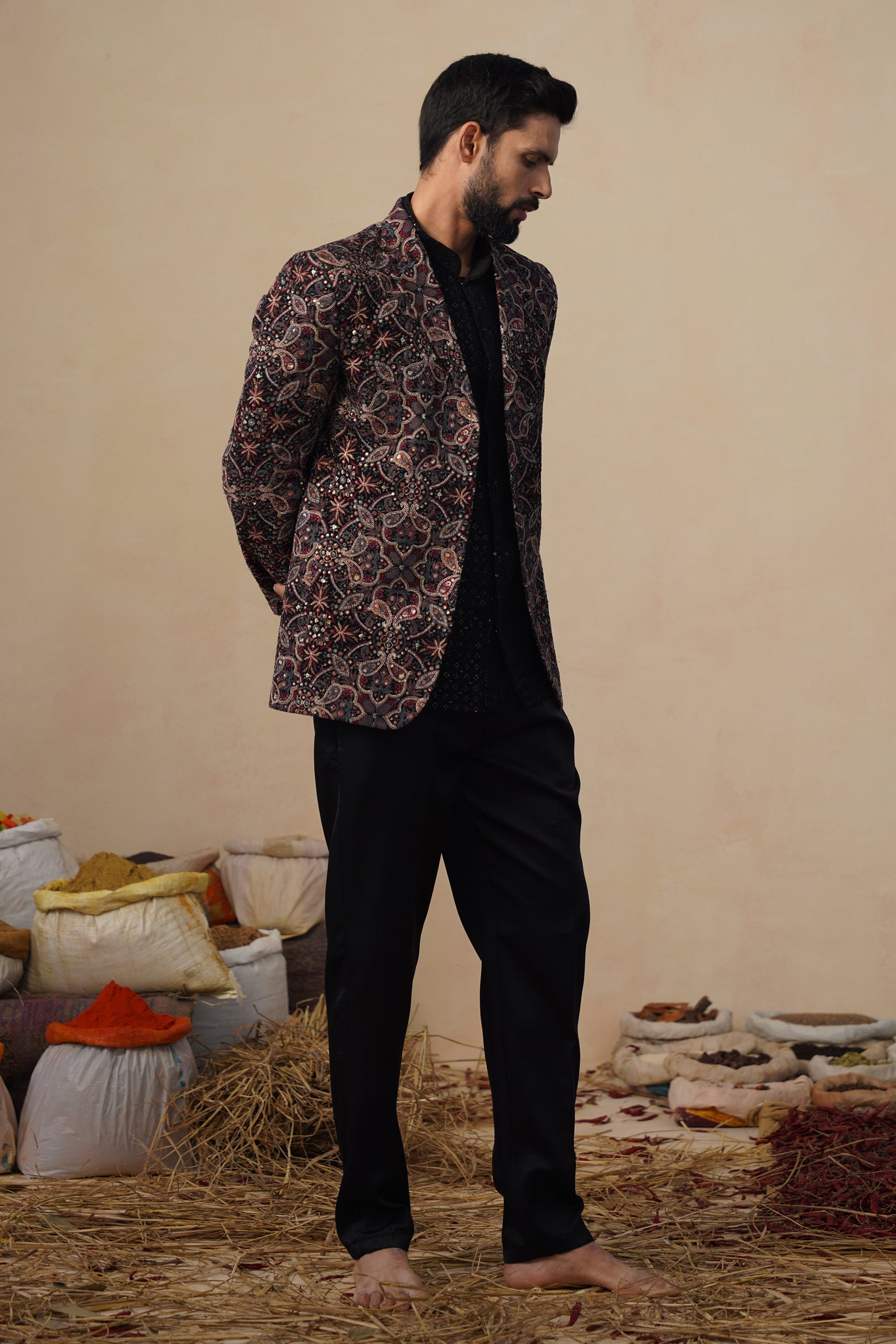 KARTIKEY BLACK BLAZER SET