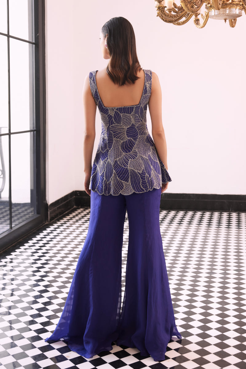 FABIOLA KURTA AND SHARARA