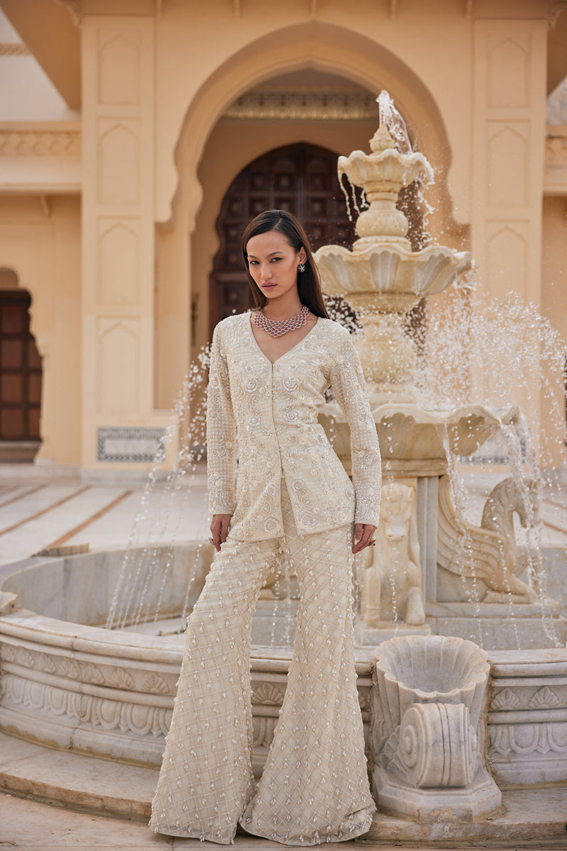 KOURTNEY SHARARA