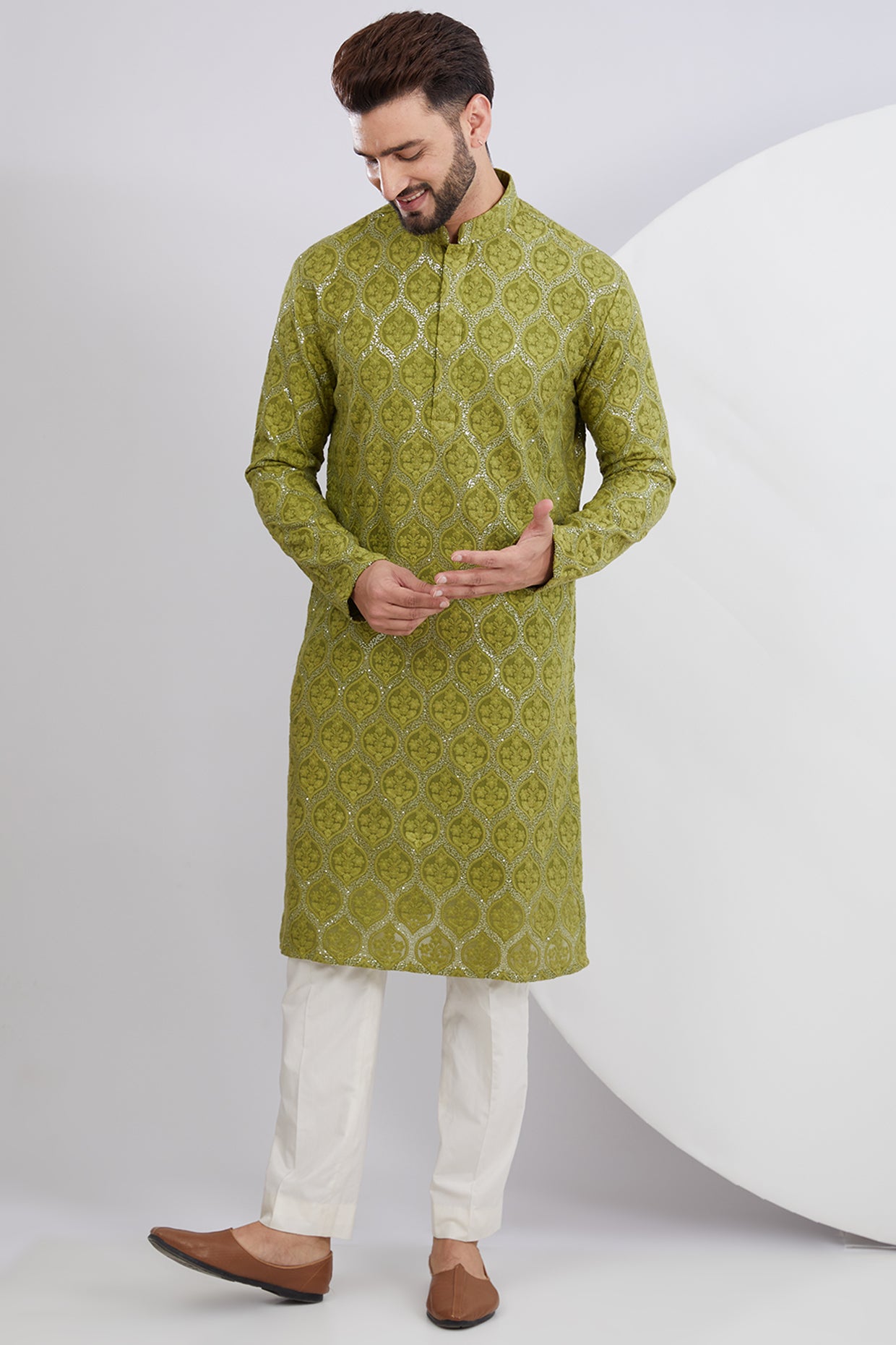 Mehndi Green Embroidered Kurta